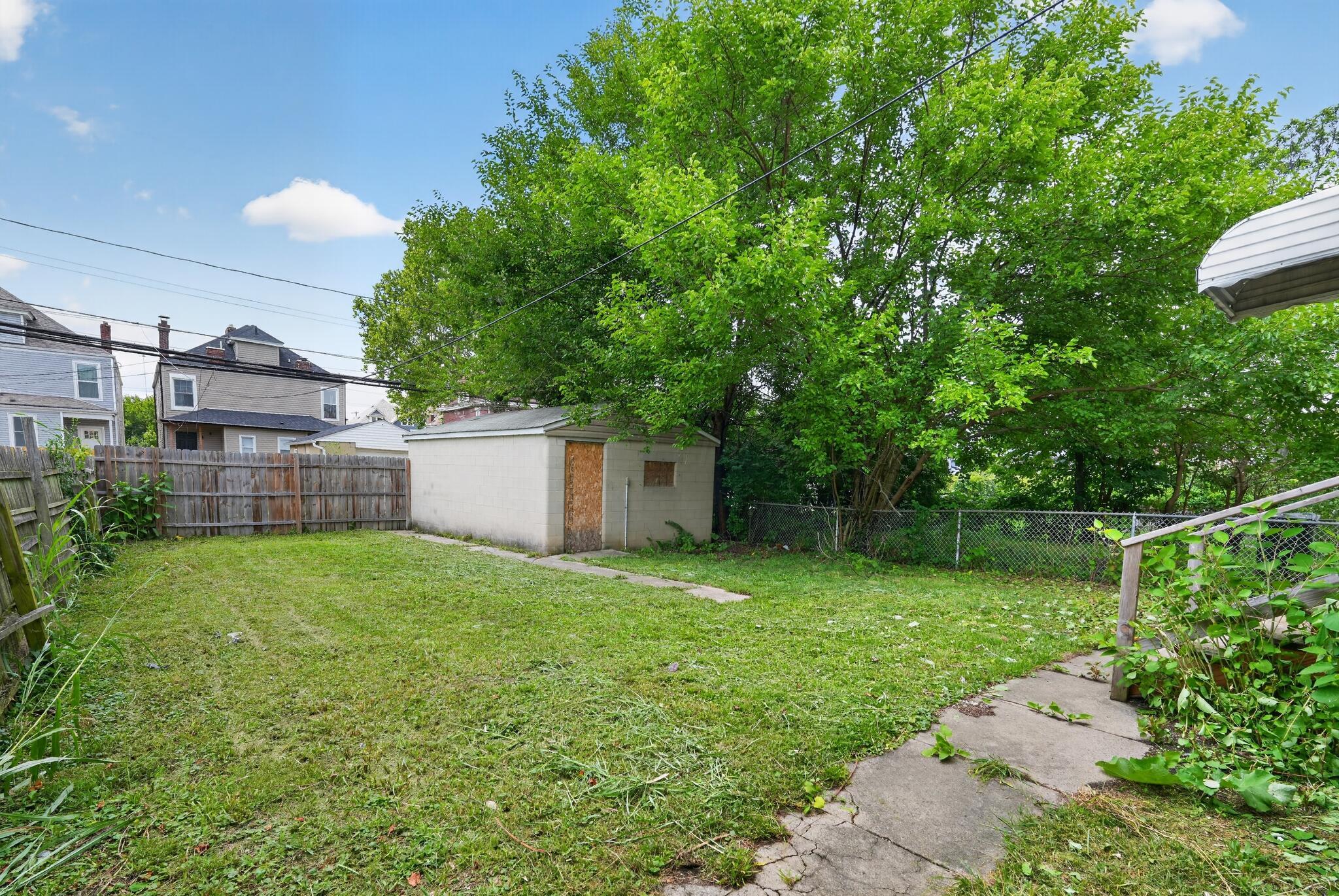 457 N Monroe Avenue Property Photo 4