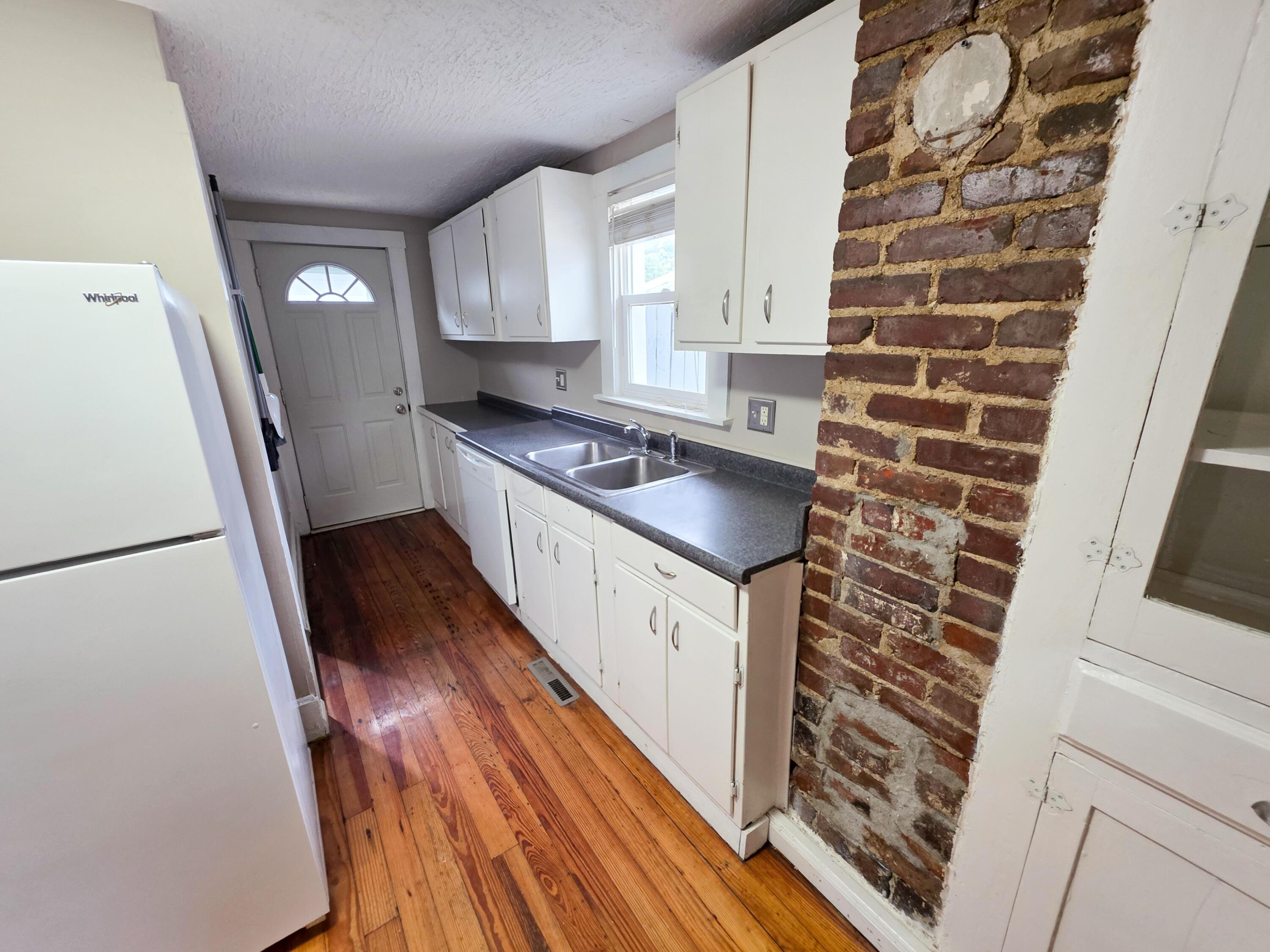 601 N Maple Street Property Photo 7