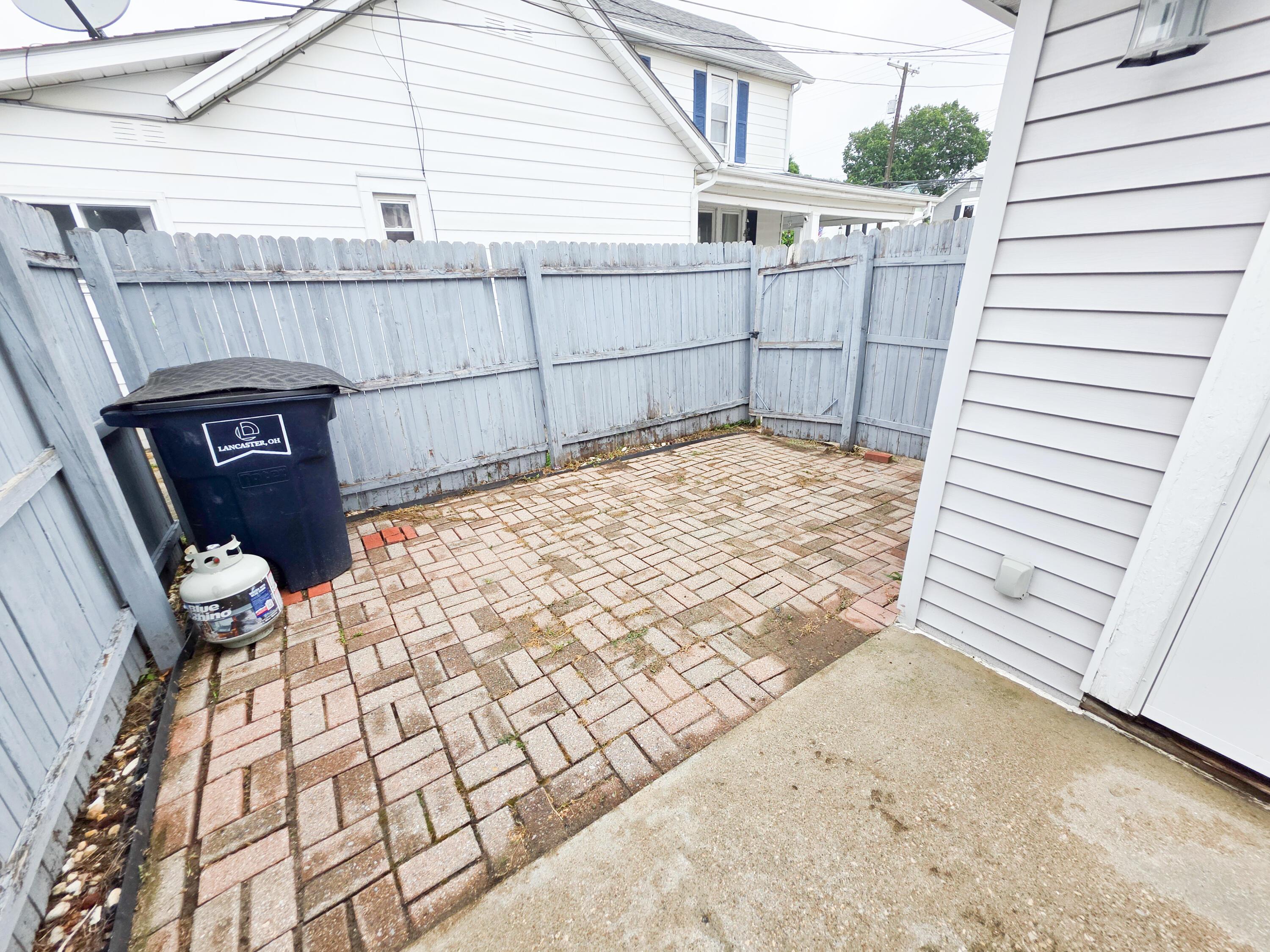 601 N Maple Street Property Photo 22