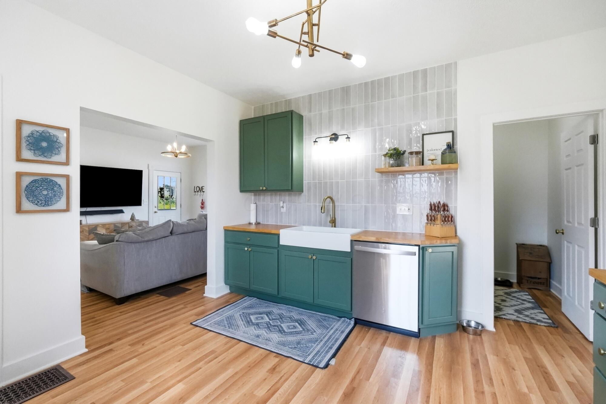 362 Ludlow Avenue Property Photo 12
