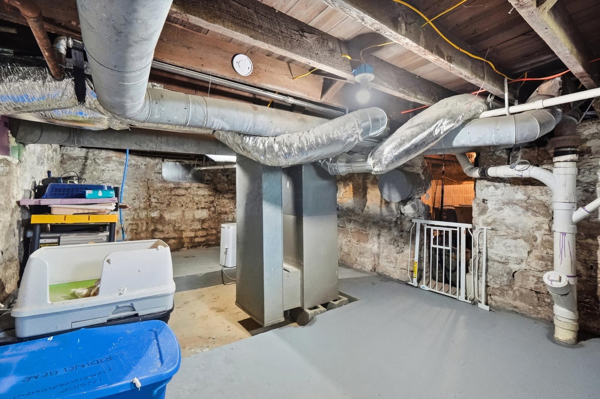 362 Ludlow Avenue Property Photo 37