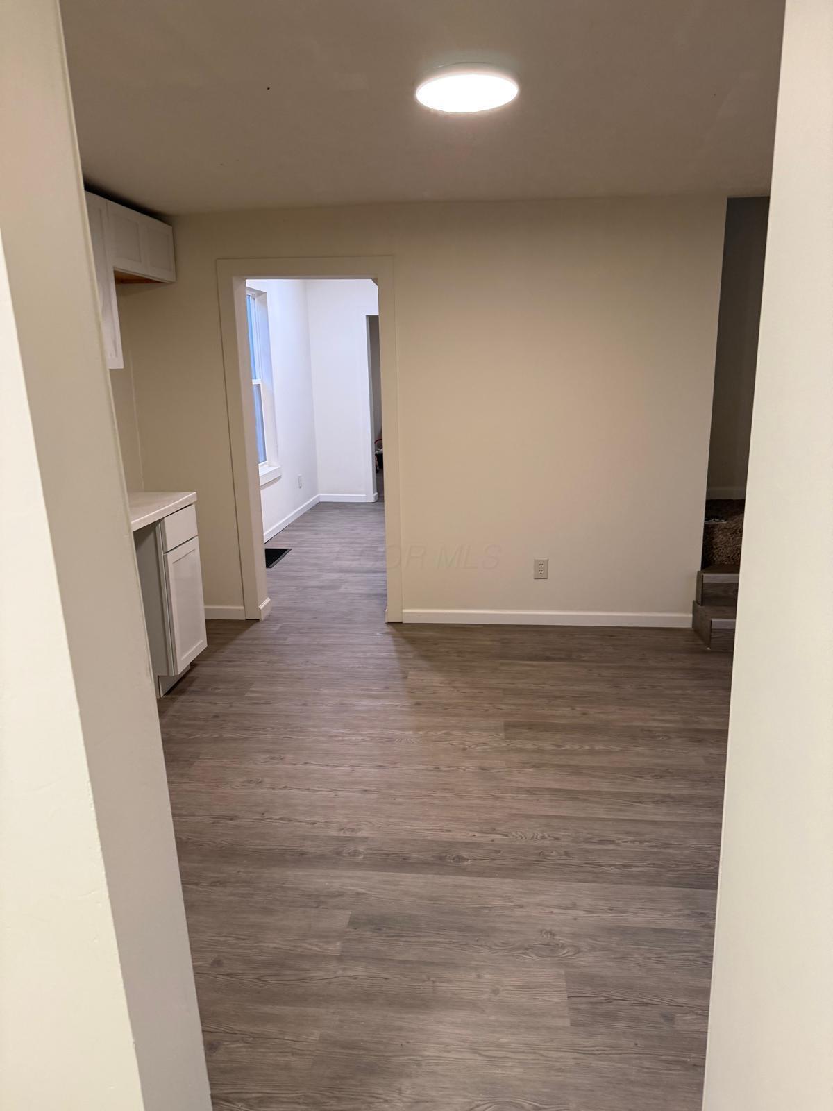 2407 S 6th Street Property Photo 9