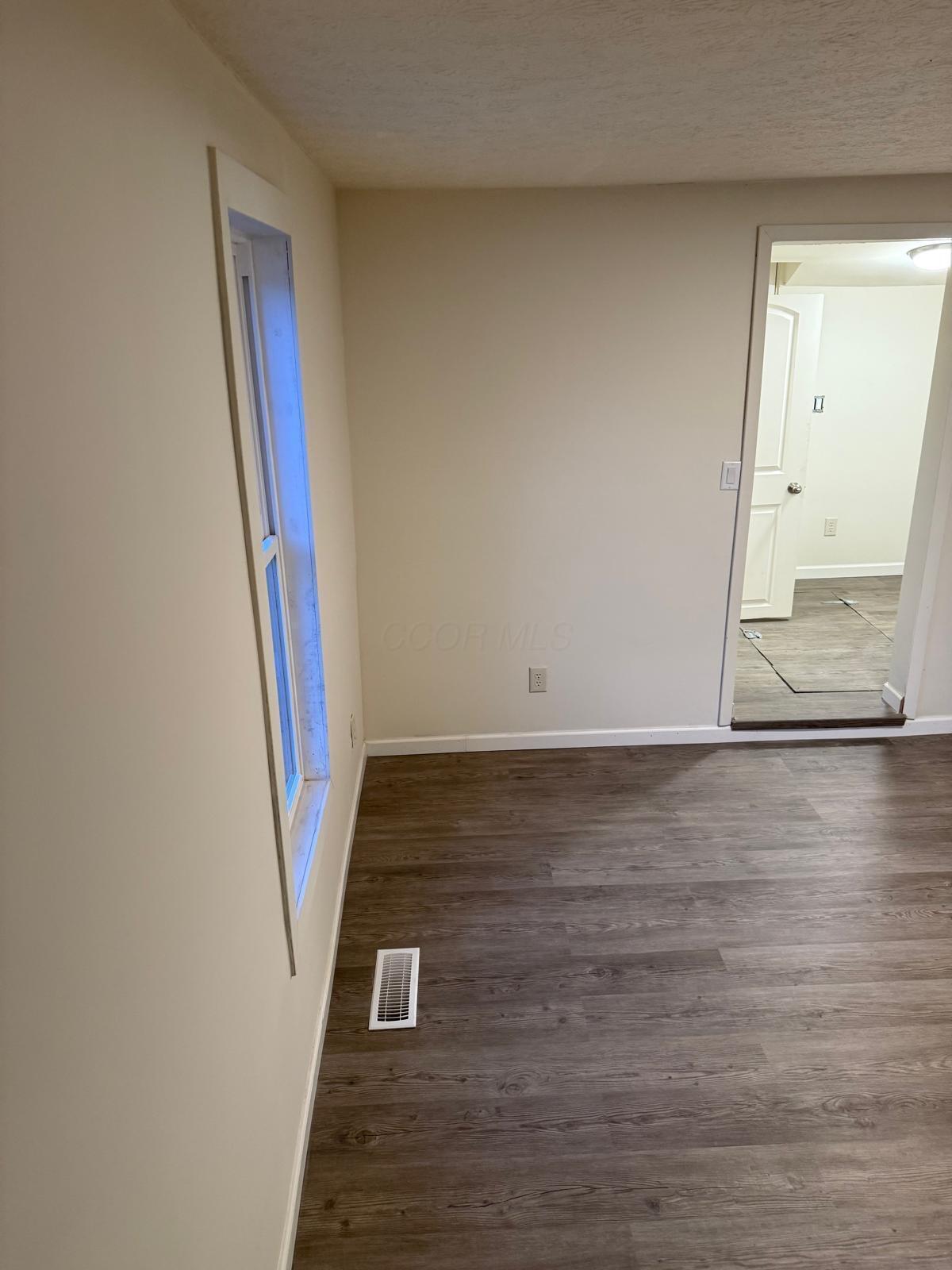 2407 S 6th Street Property Photo 15