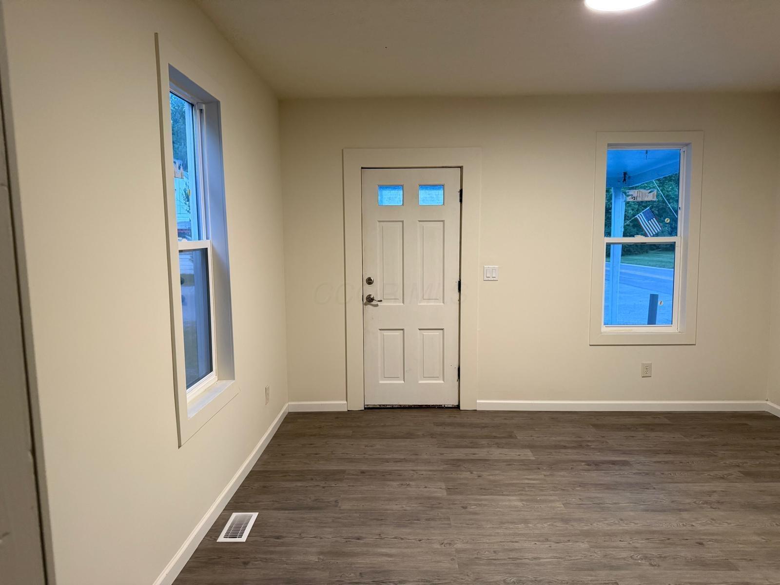 2407 S 6th Street Property Photo 20