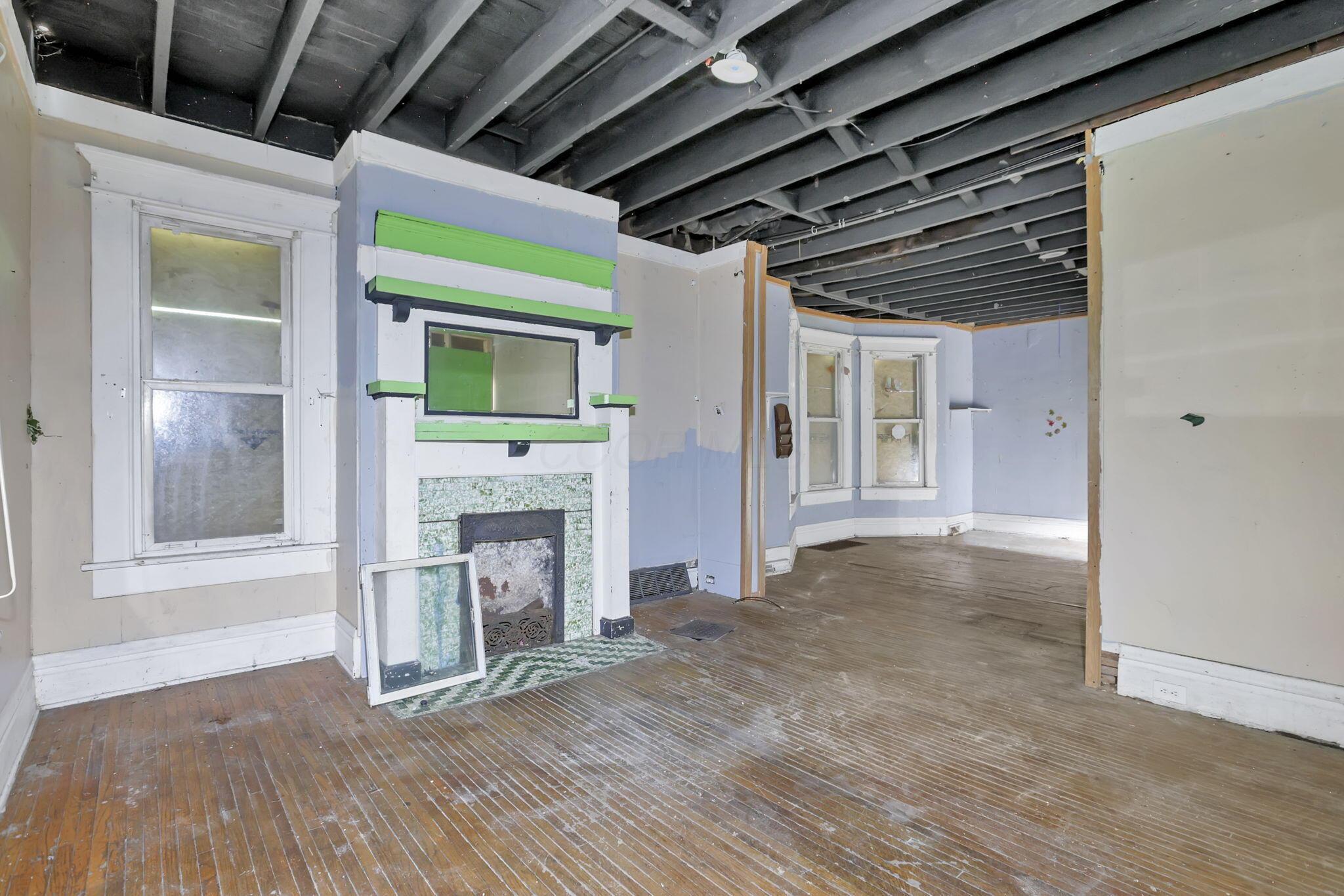 1597 Arlington Avenue Property Photo 10
