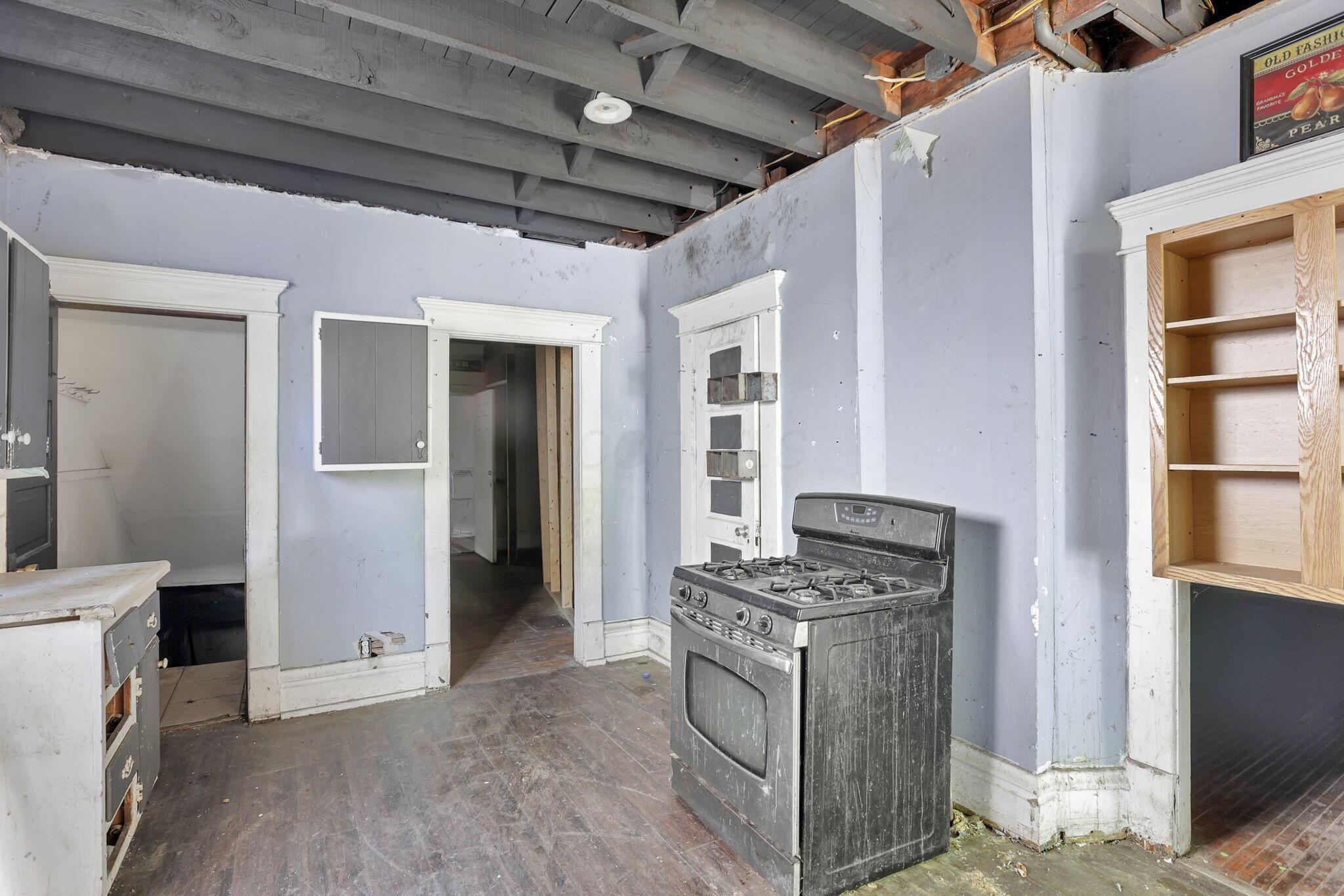 1597 Arlington Avenue Property Photo 16