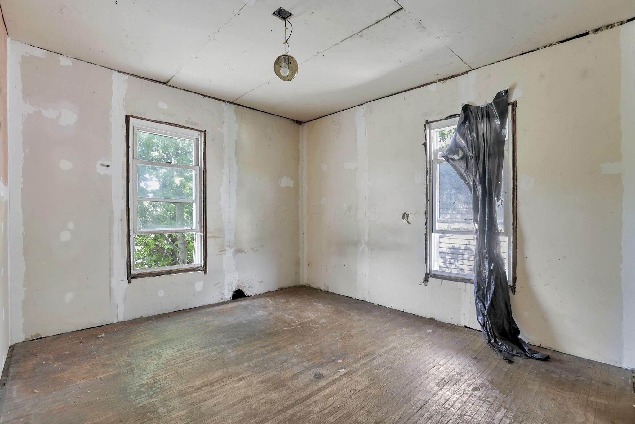 1597 Arlington Avenue Property Photo 19