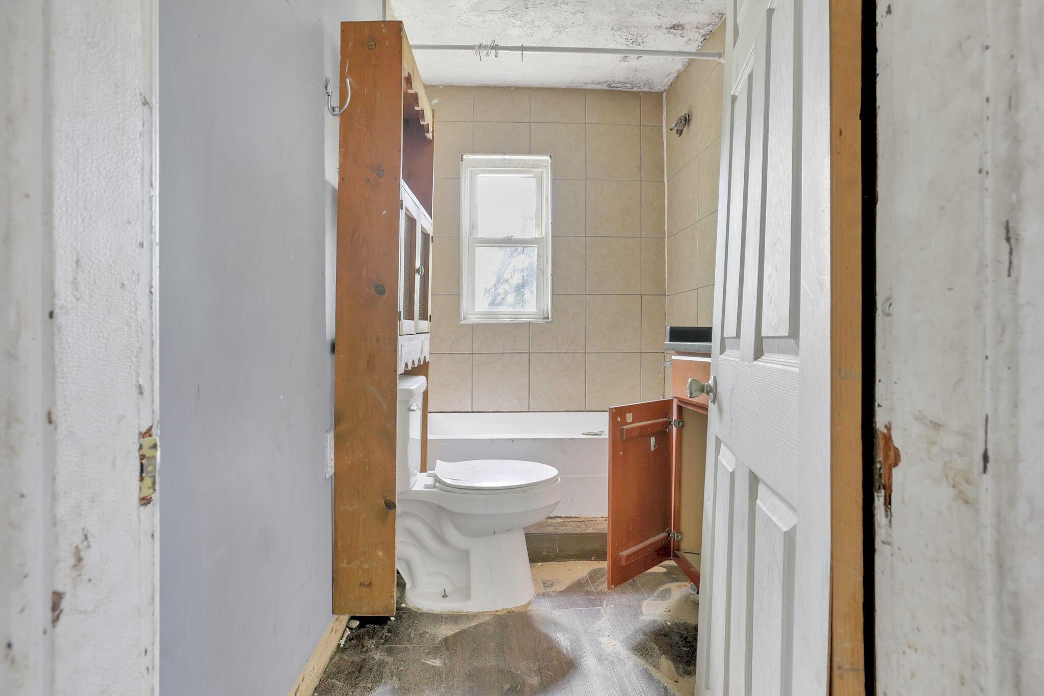 1597 Arlington Avenue Property Photo 32