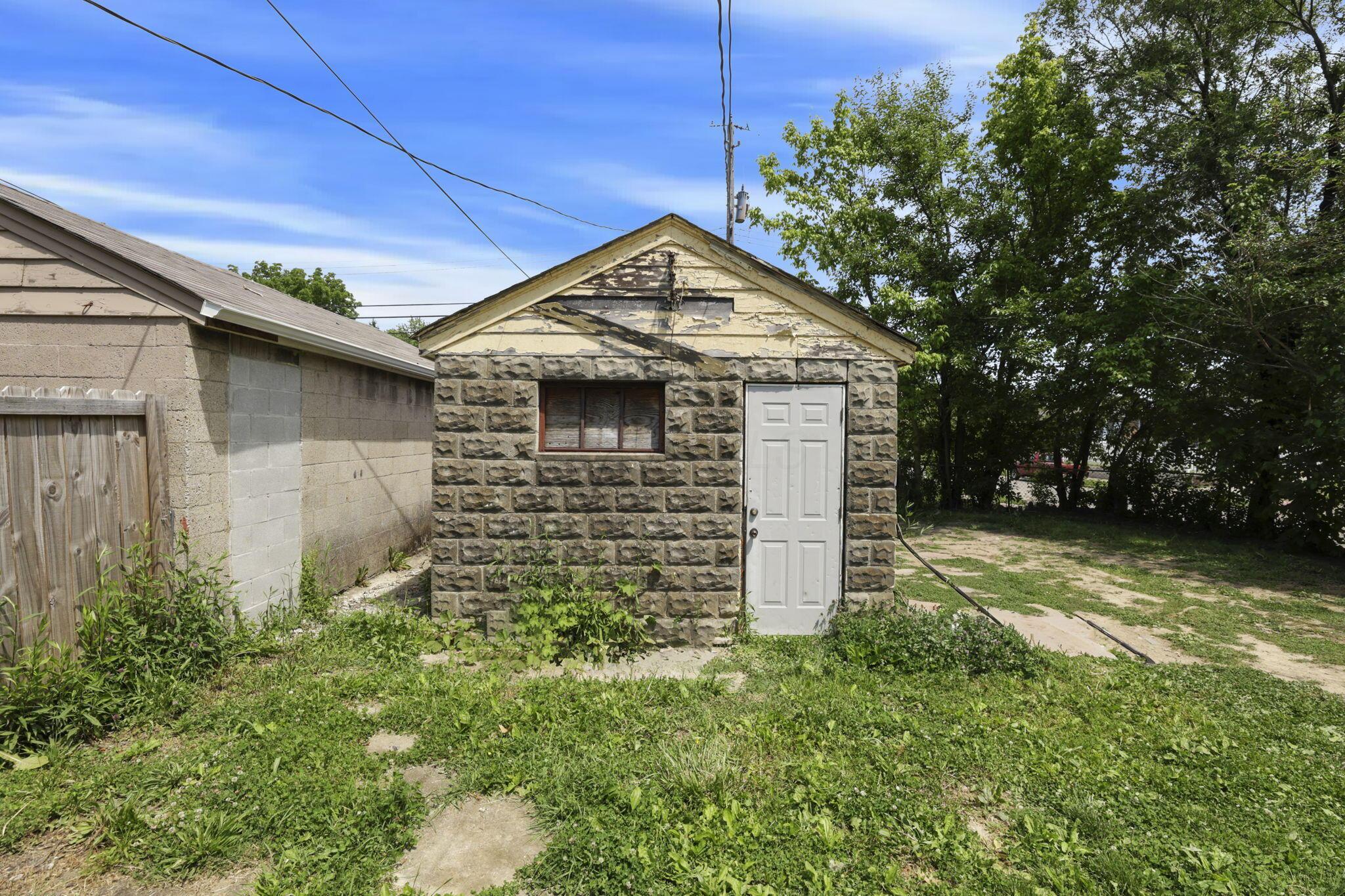 2688 Mcguffey Road Property Photo 33