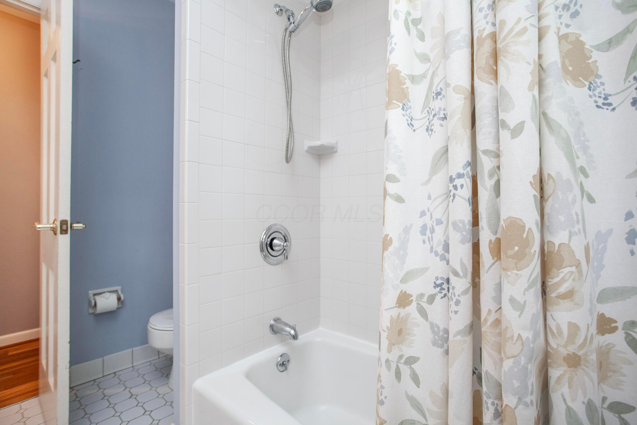 4325 Crown Point Drive Property Photo 42