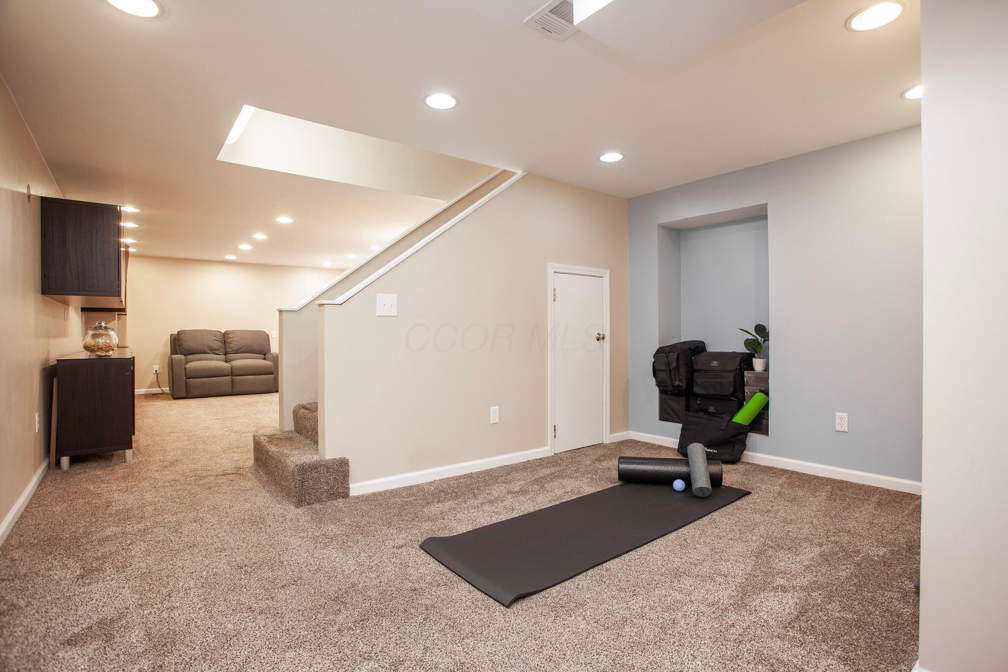 4325 Crown Point Drive Property Photo 45