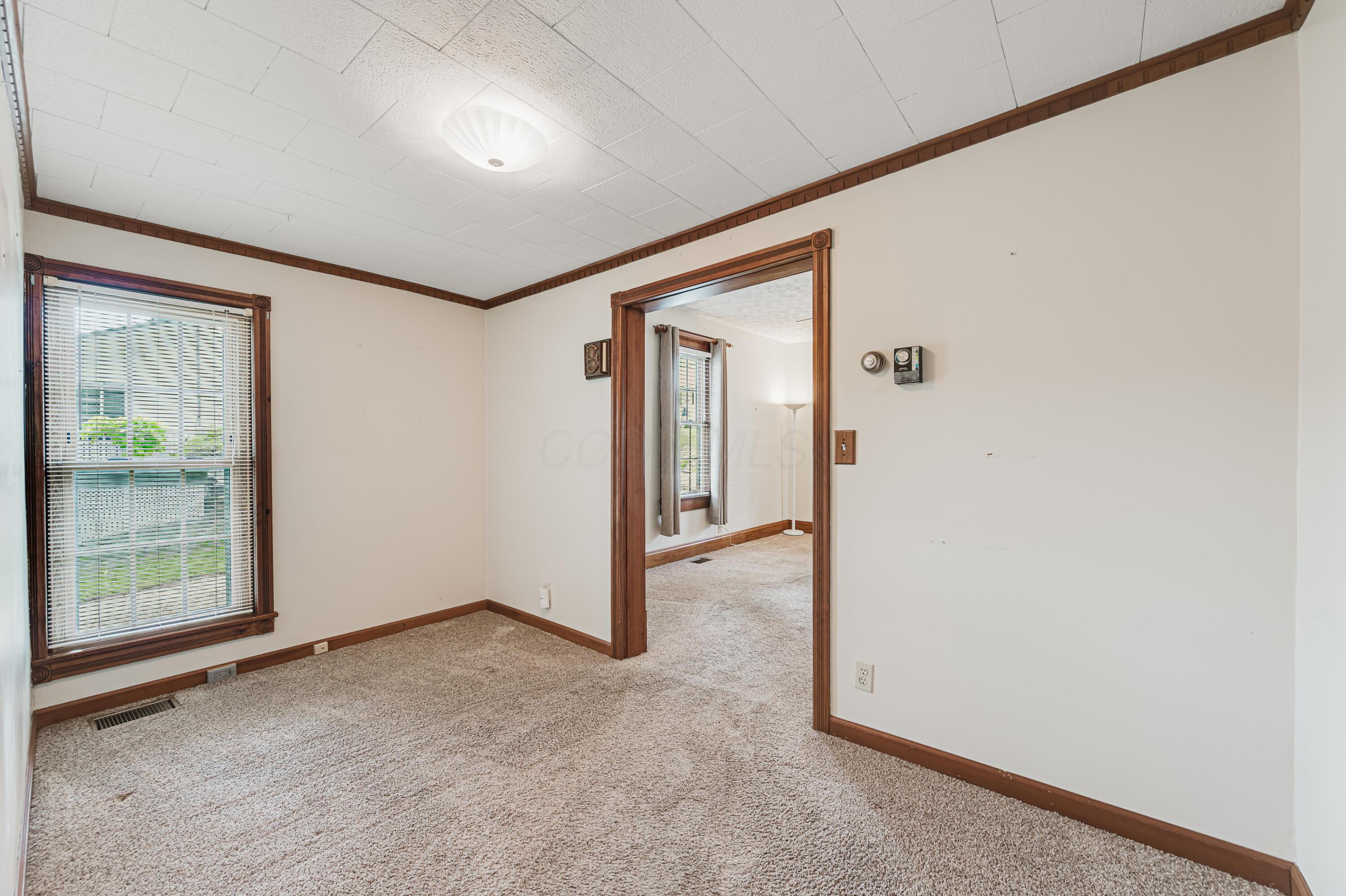 121 E Sheridan Avenue Property Photo 15