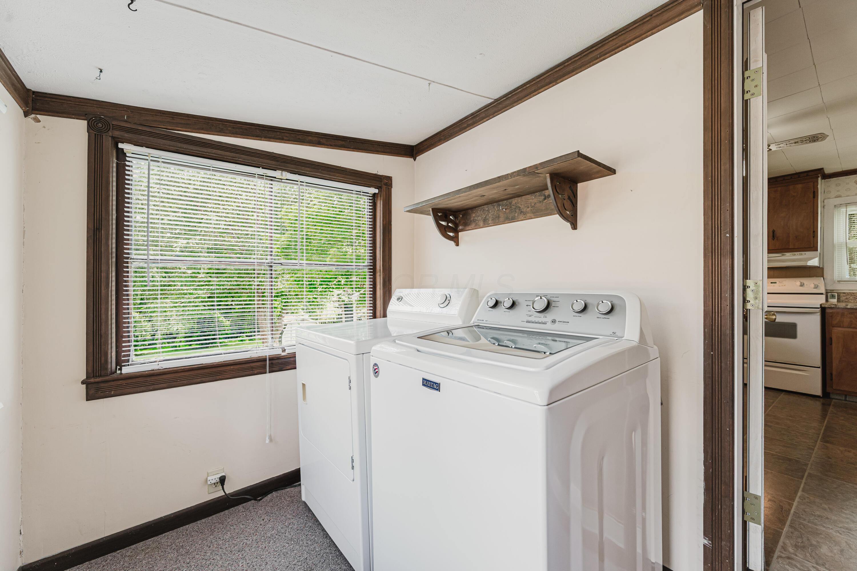 121 E Sheridan Avenue Property Photo 23