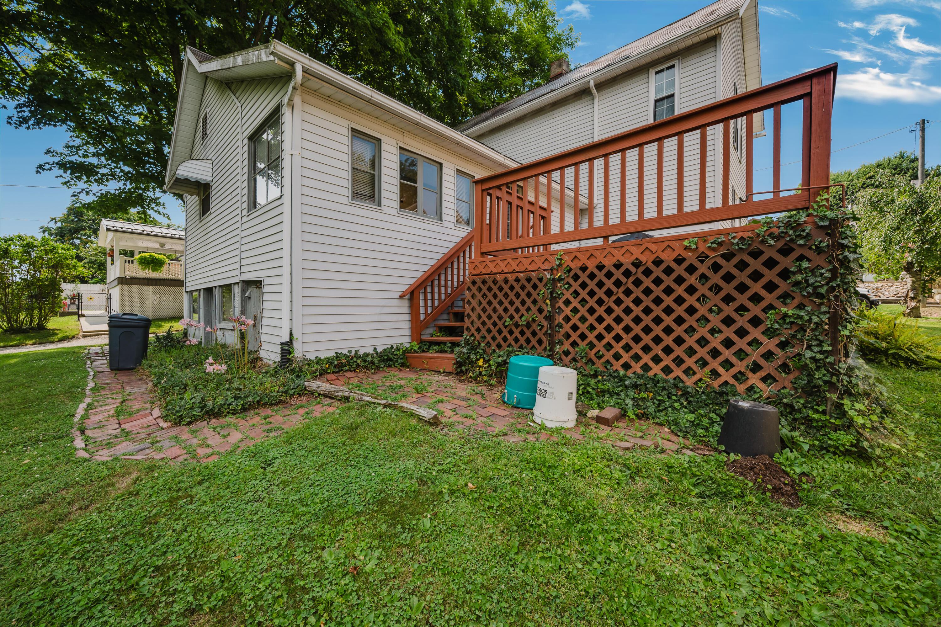 121 E Sheridan Avenue Property Photo 36