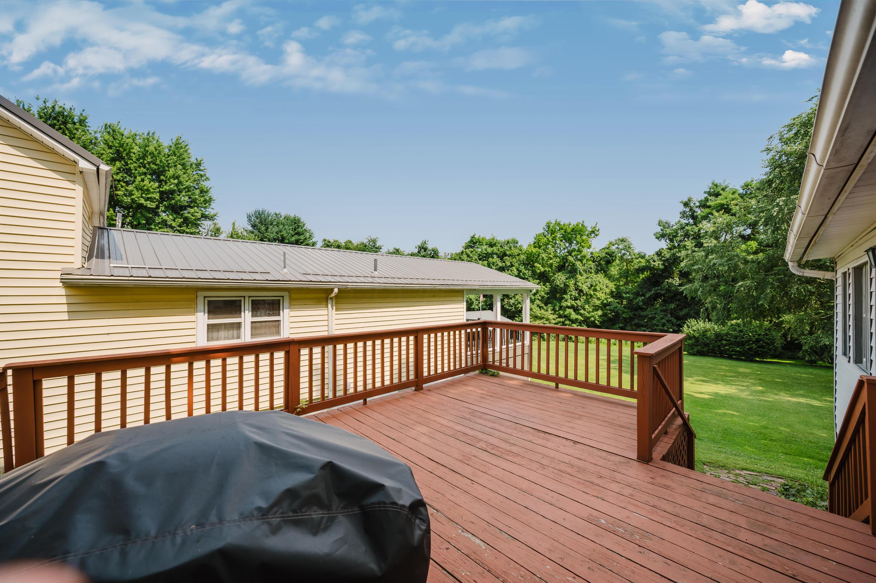 121 E Sheridan Avenue Property Photo 37
