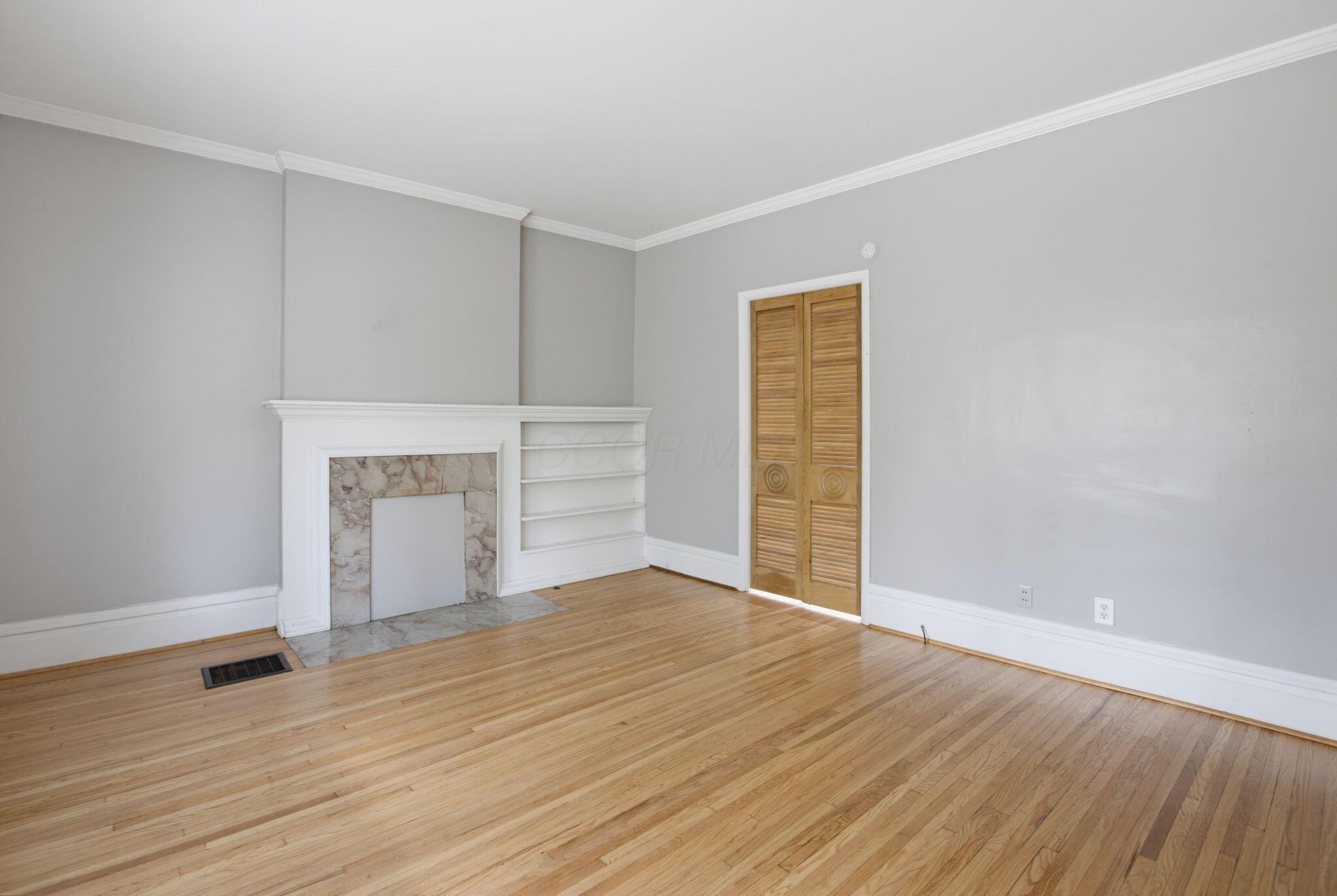 2407 Summit Street Property Photo 16