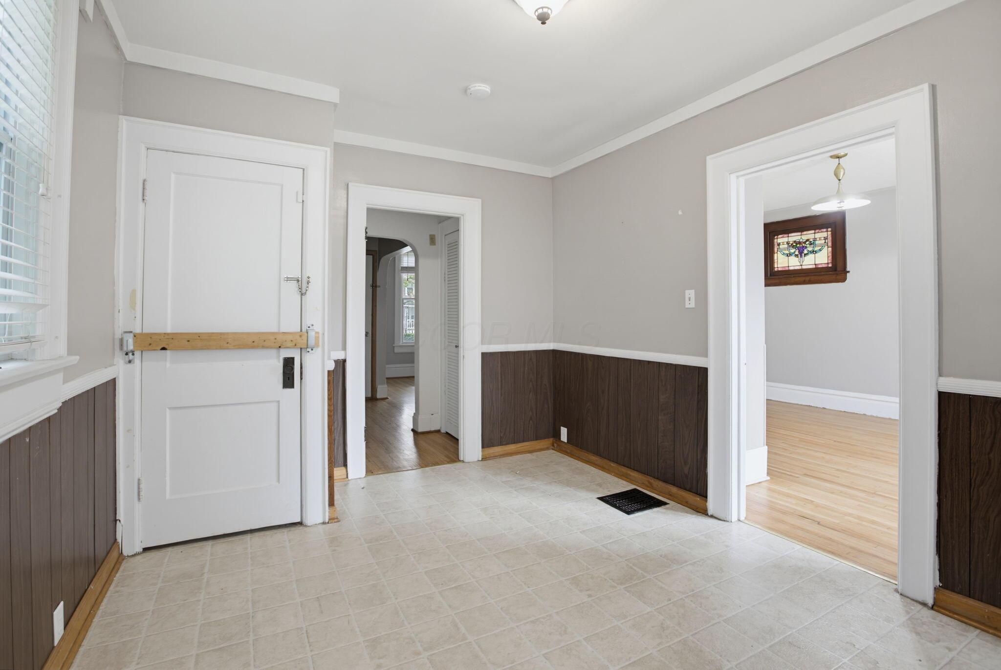 2407 Summit Street Property Photo 19