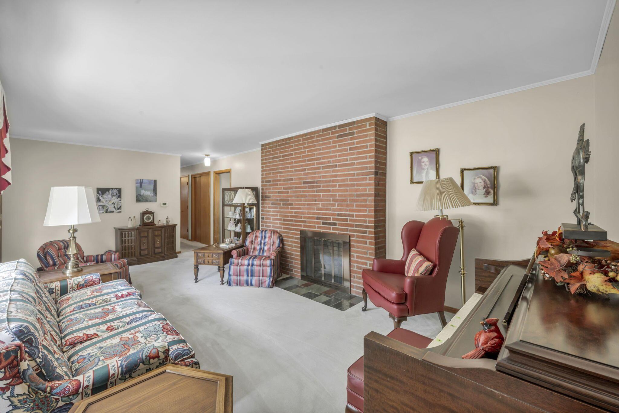 2052 Haviland Road Property Photo 6