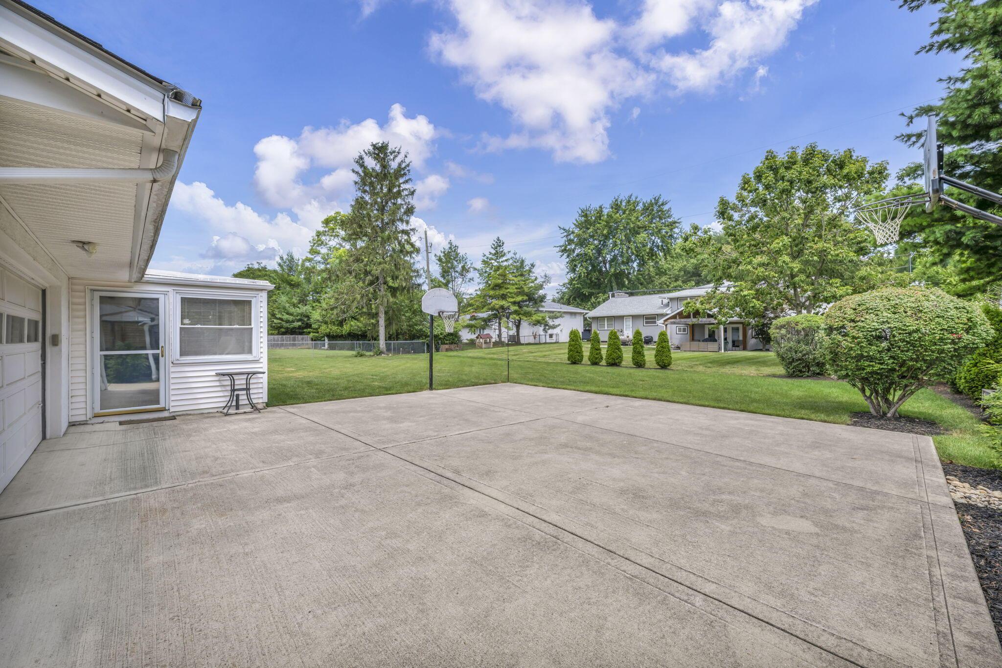2052 Haviland Road Property Photo 34