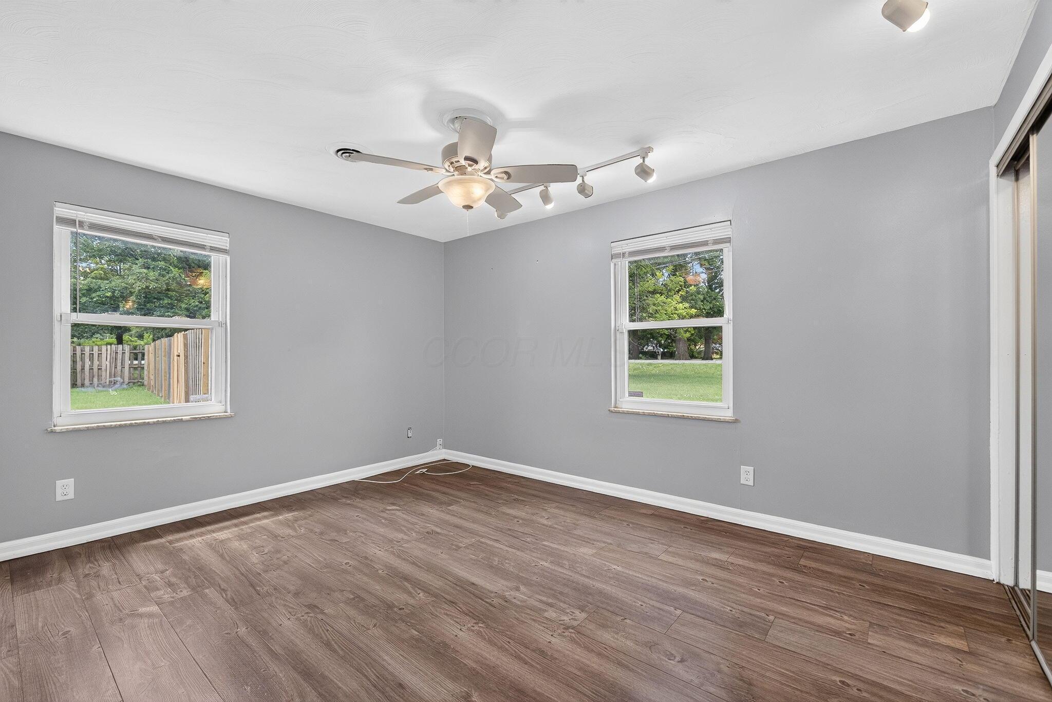 475 W Johnstown Road Property Photo 15