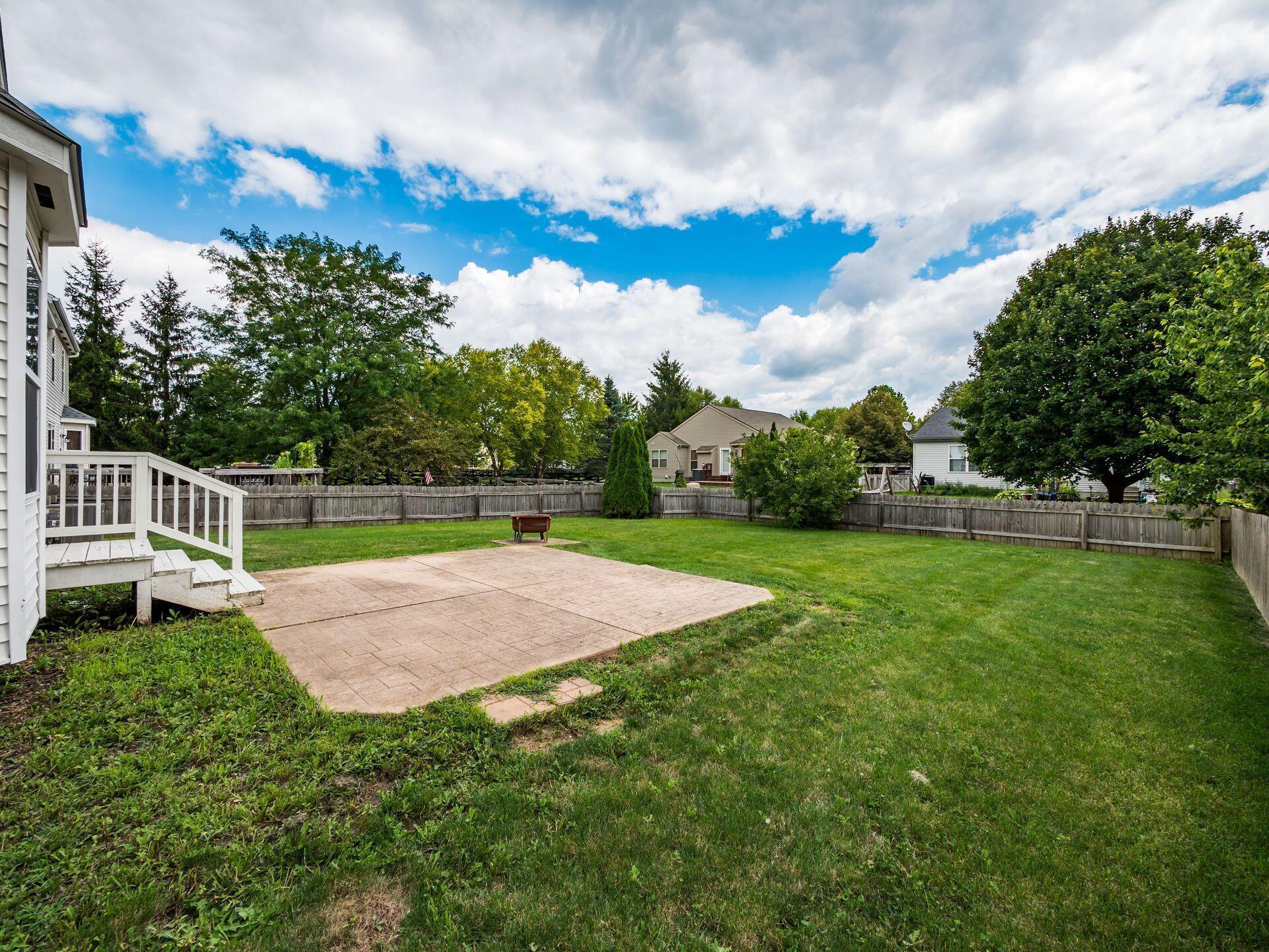280 Stonhope Drive Property Photo 4