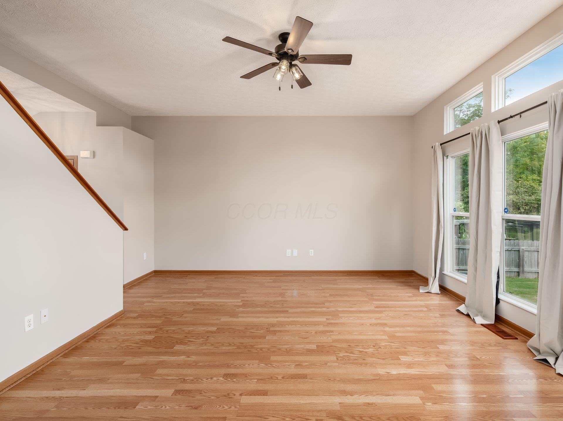 280 Stonhope Drive Property Photo 10