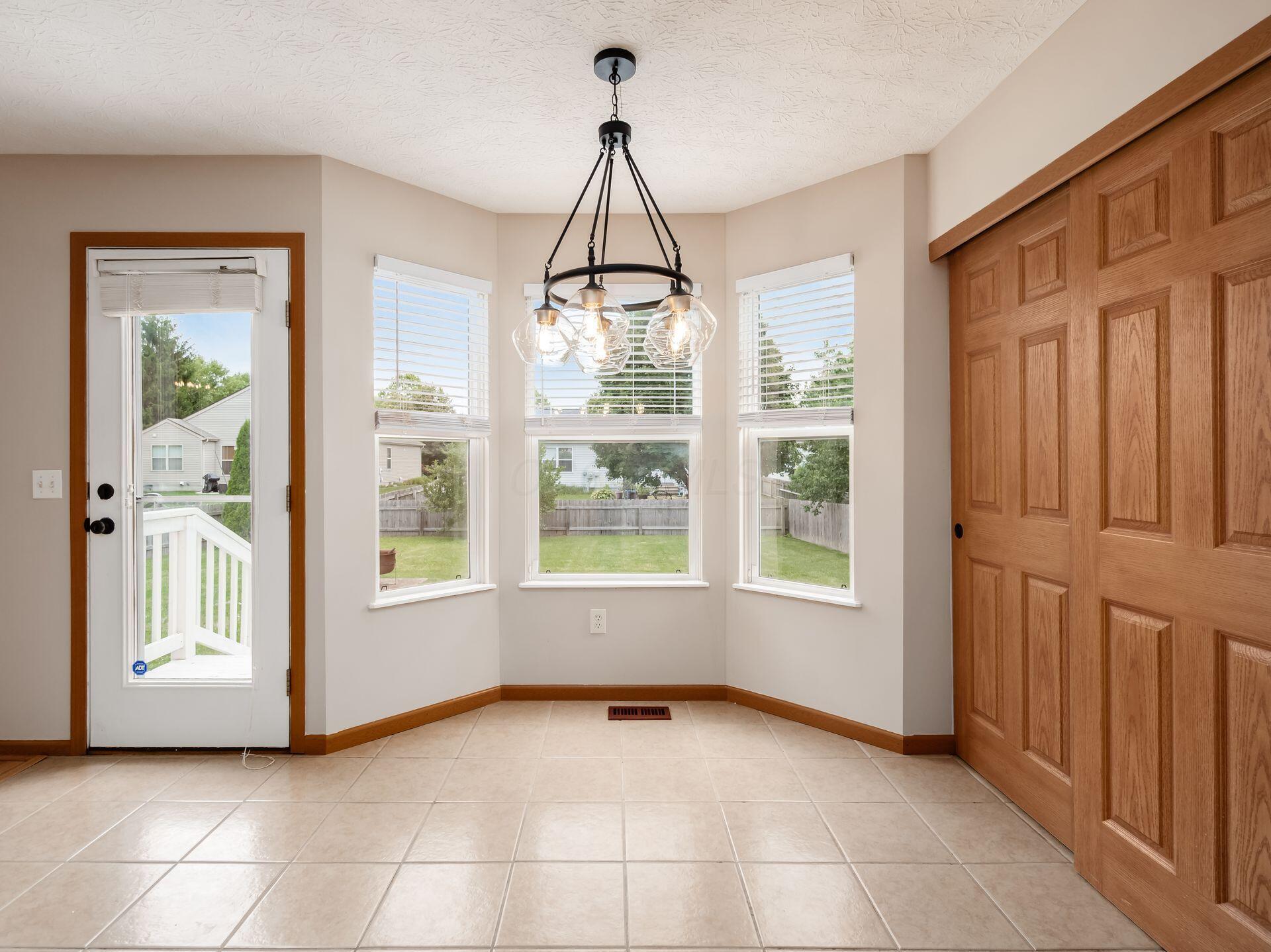 280 Stonhope Drive Property Photo 14