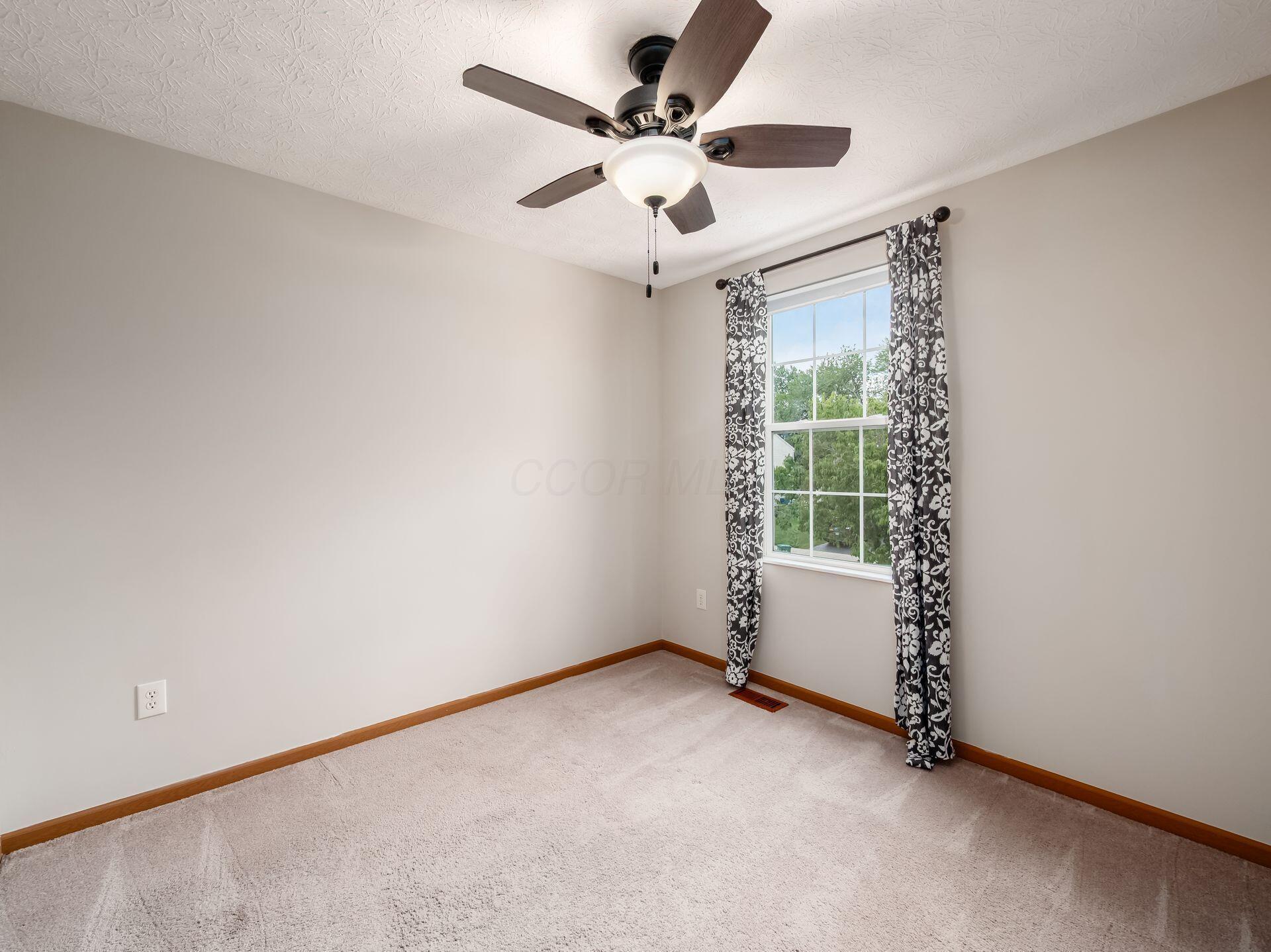 280 Stonhope Drive Property Photo 27