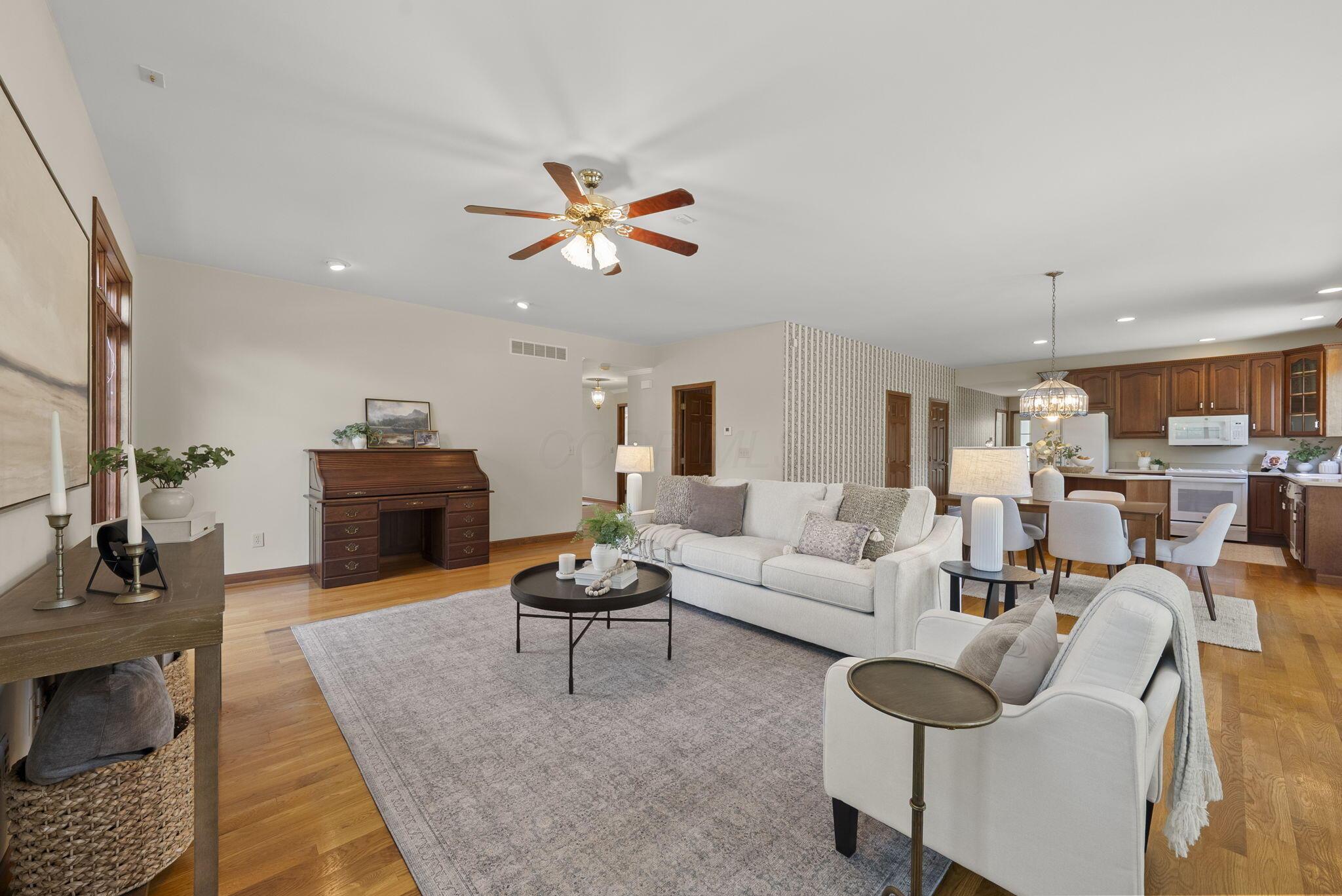 2227 Ashbury Close Property Photo 11