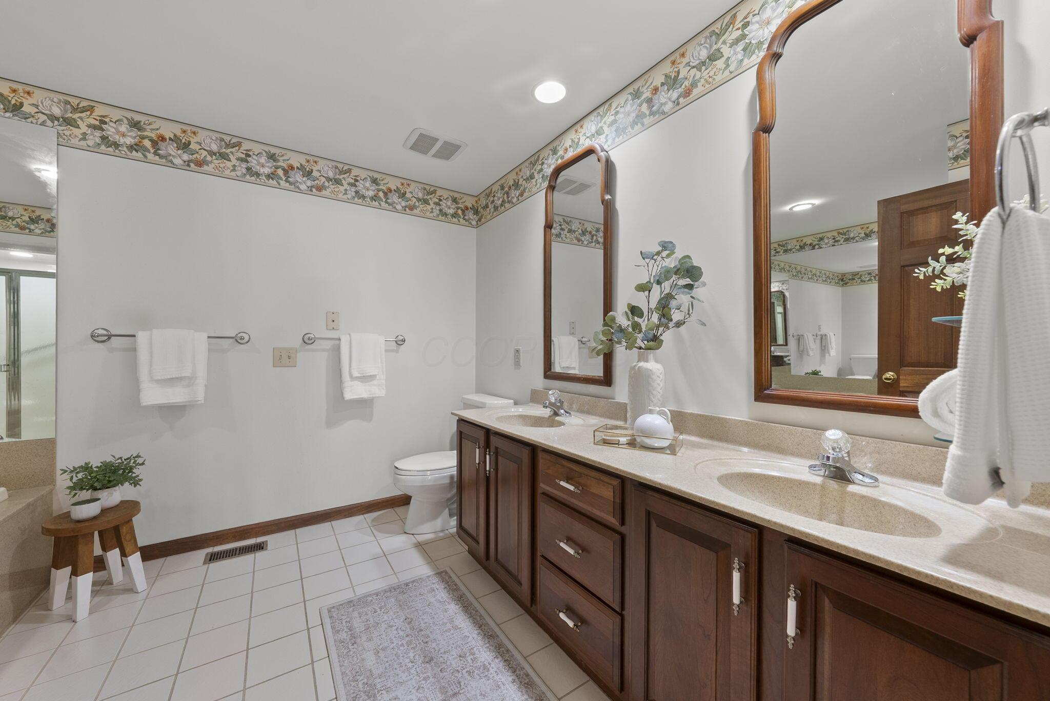 2227 Ashbury Close Property Photo 25