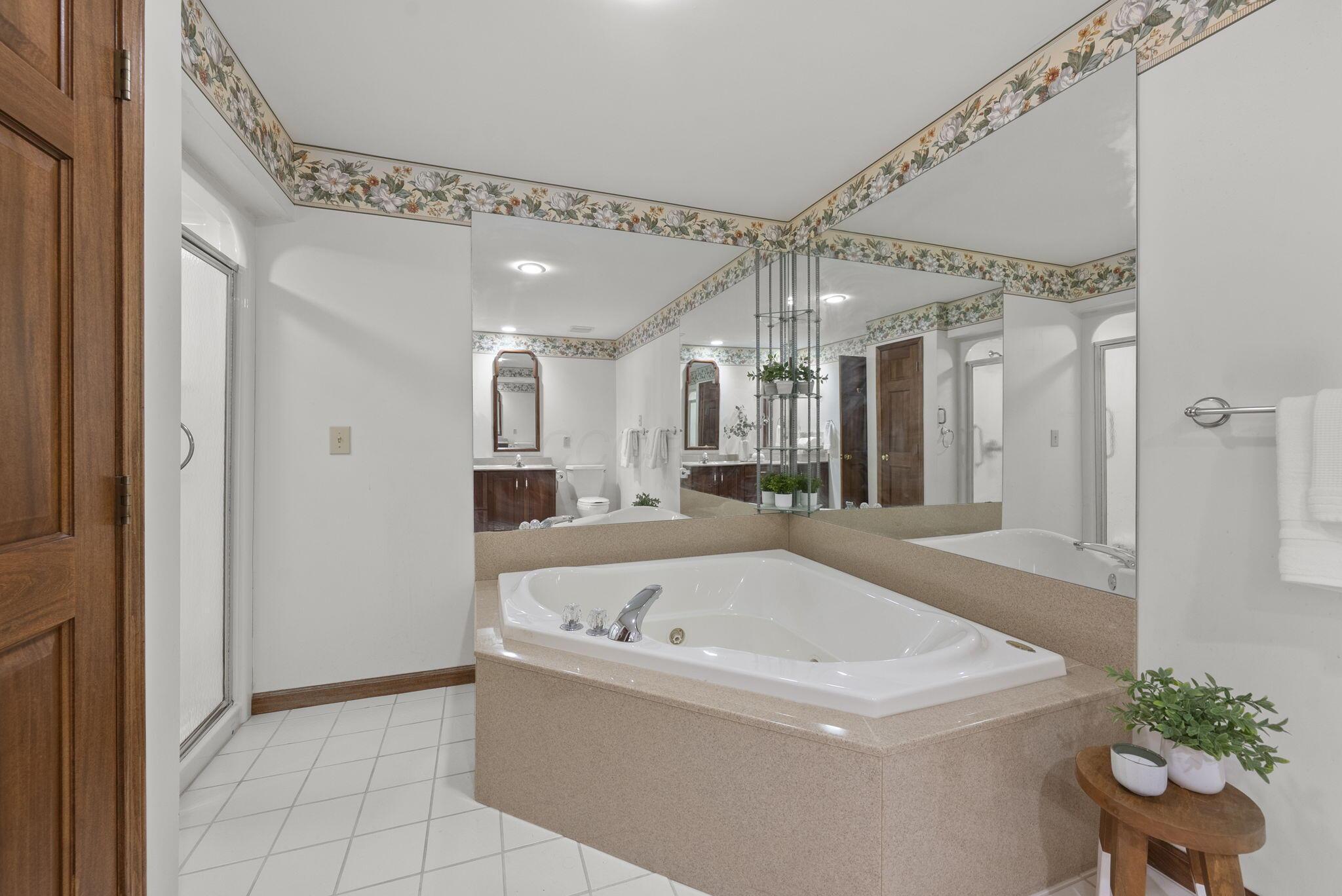 2227 Ashbury Close Property Photo 26