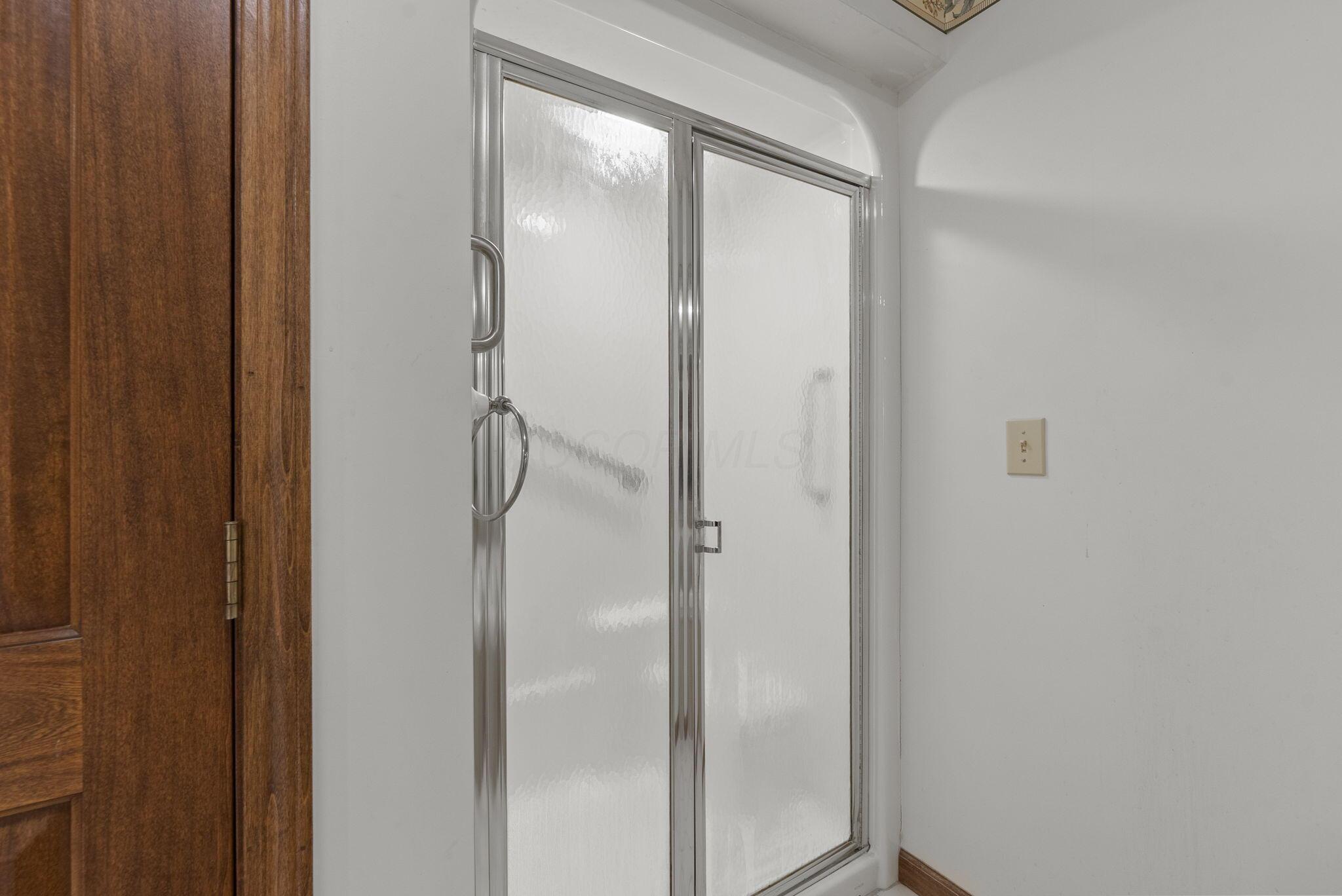 2227 Ashbury Close Property Photo 27