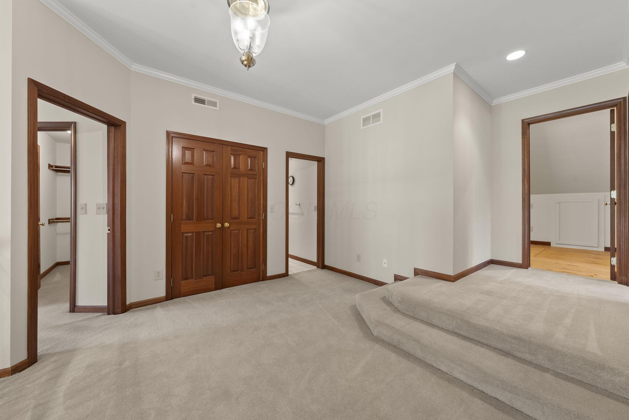 2227 Ashbury Close Property Photo 32