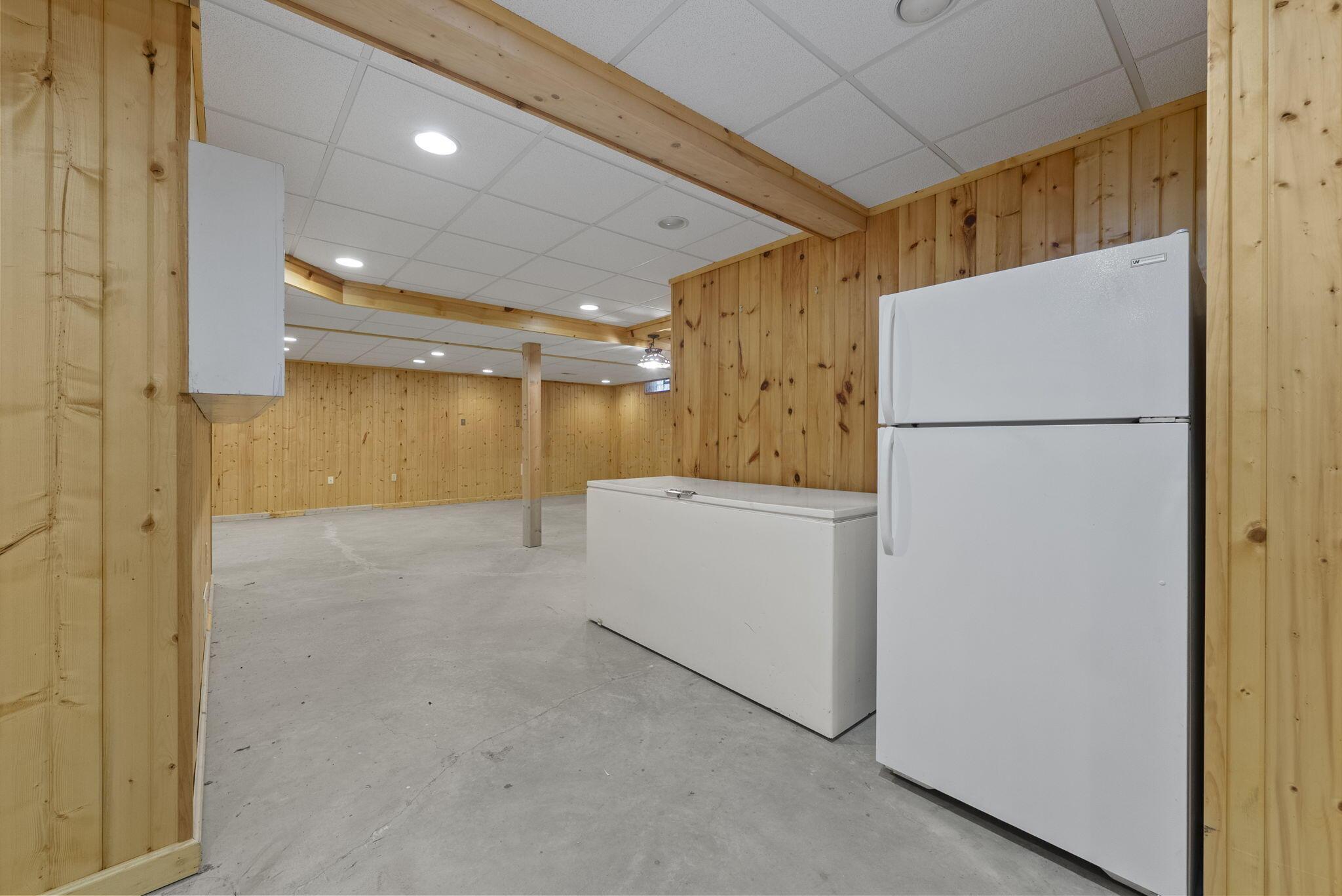 2227 Ashbury Close Property Photo 44