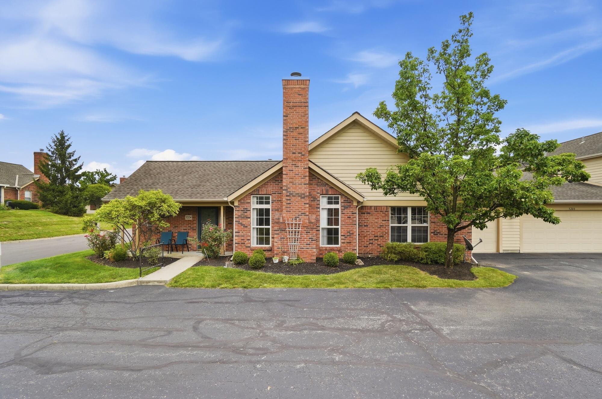 3204 Pine Manor Boulevard Property Photo 1