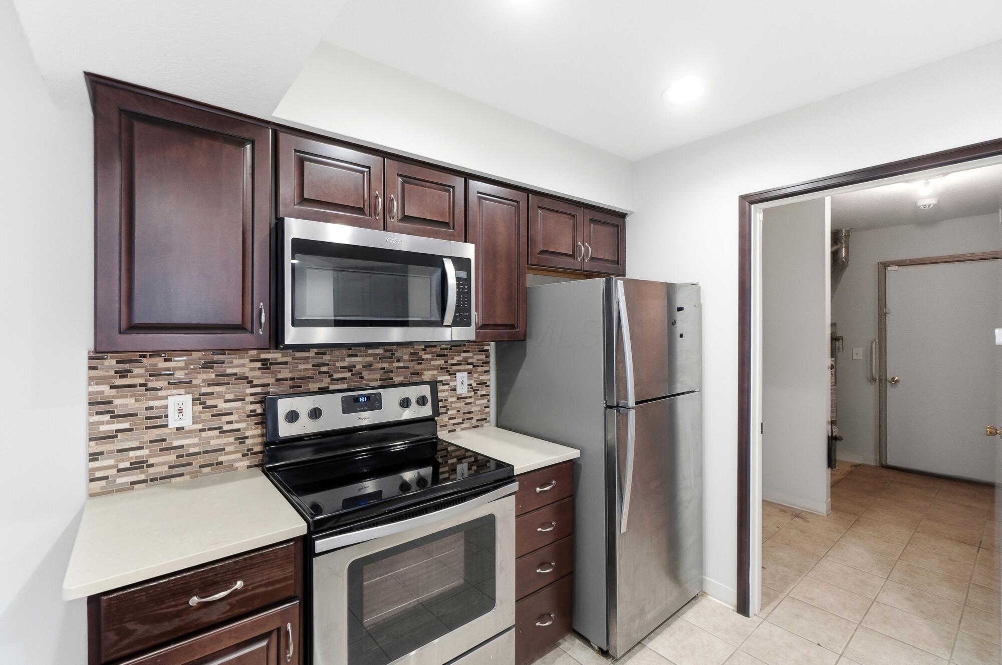 3204 Pine Manor Boulevard Property Photo 6