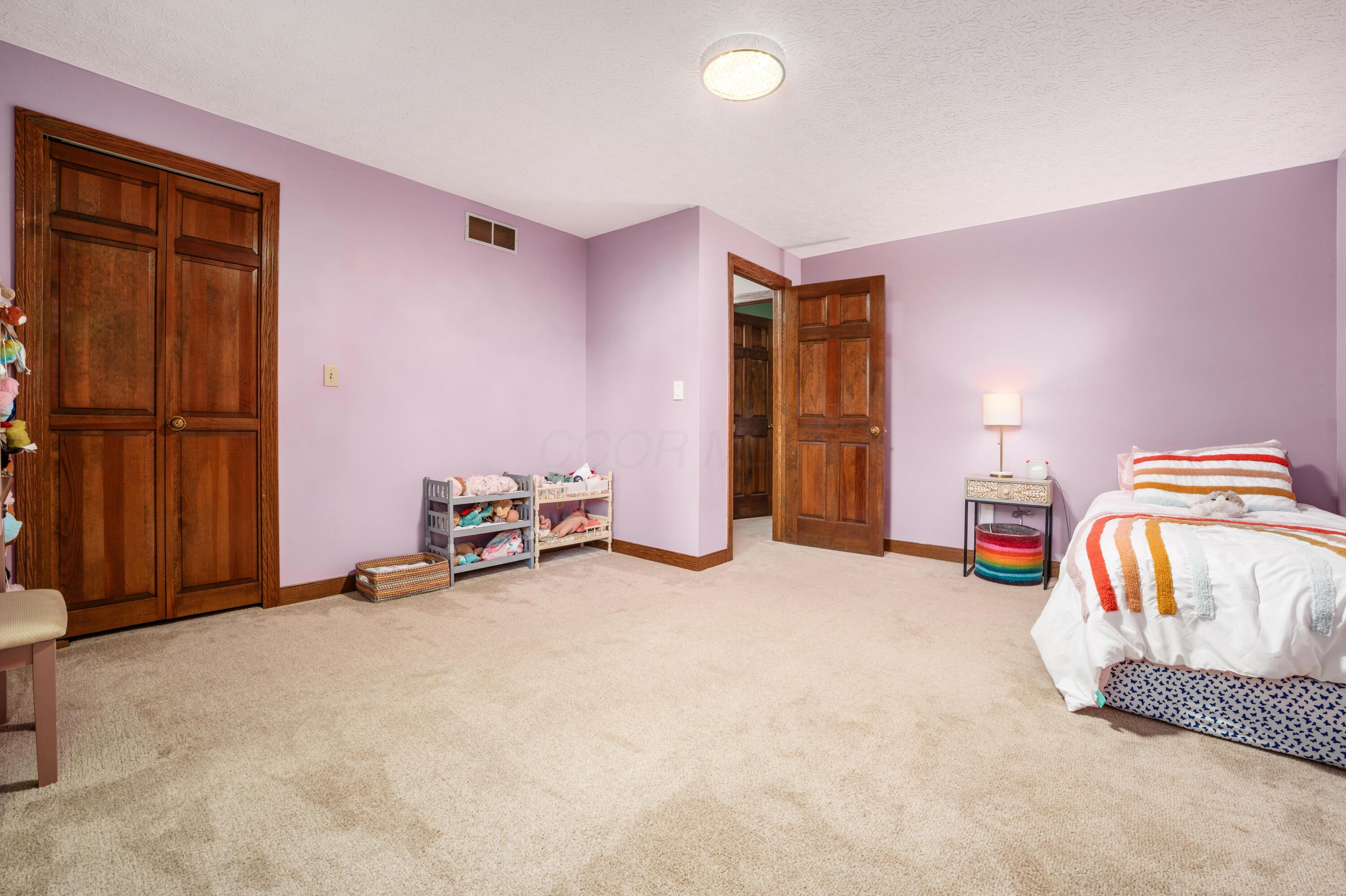 366 Bailey Place Property Photo 40