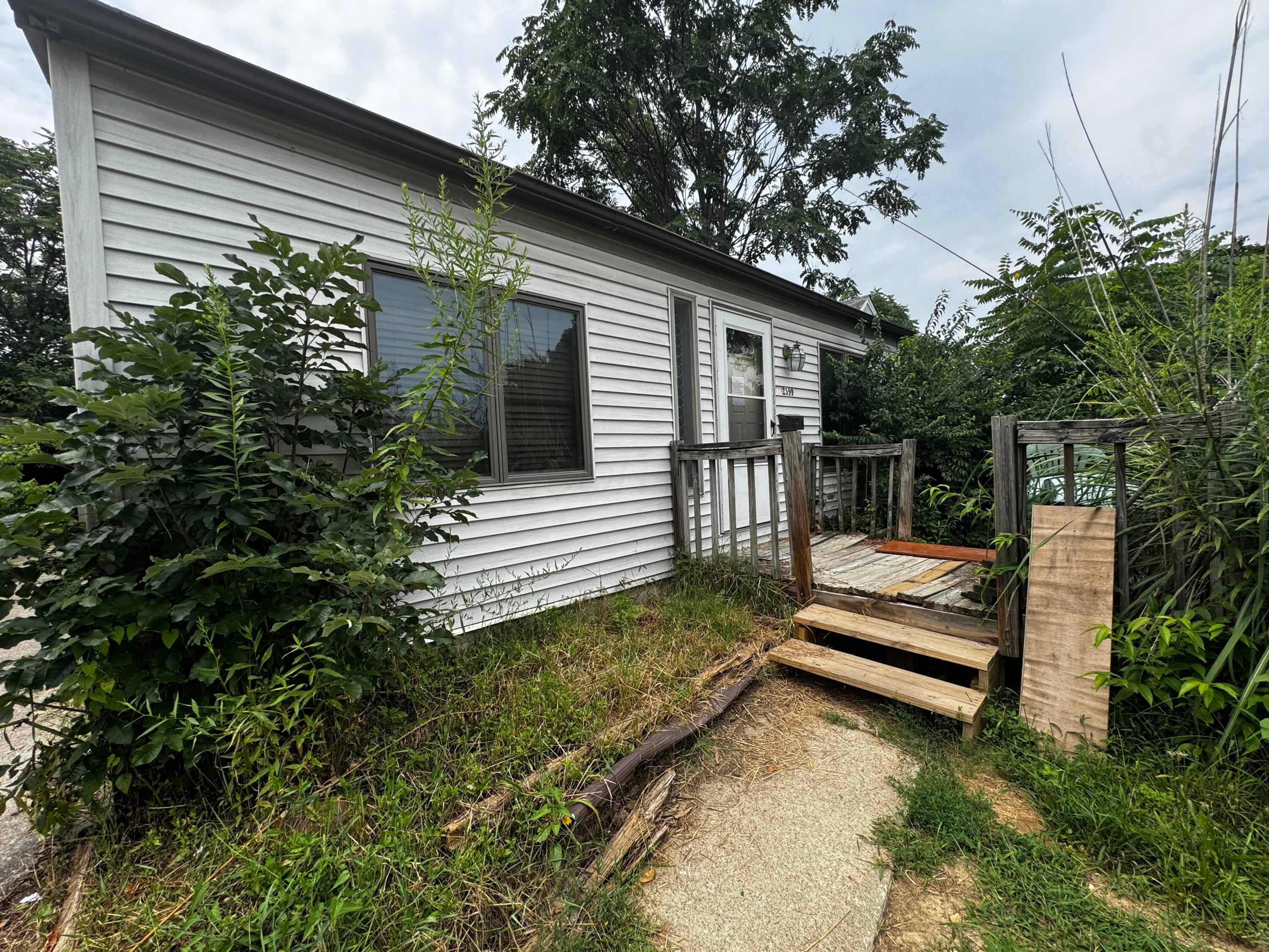2599 Homecroft Drive Property Photo 1