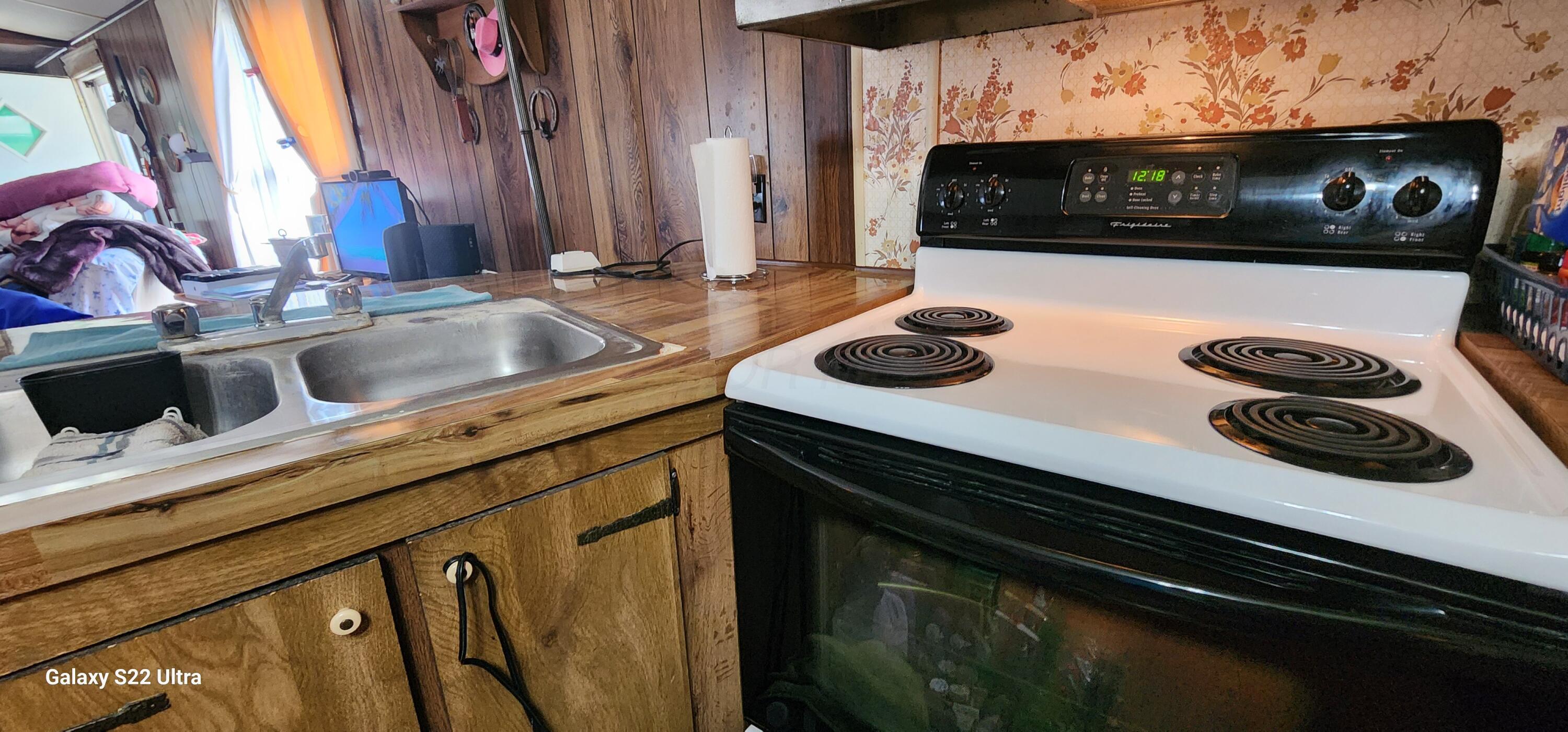 265 Timberline Drive Property Photo 6