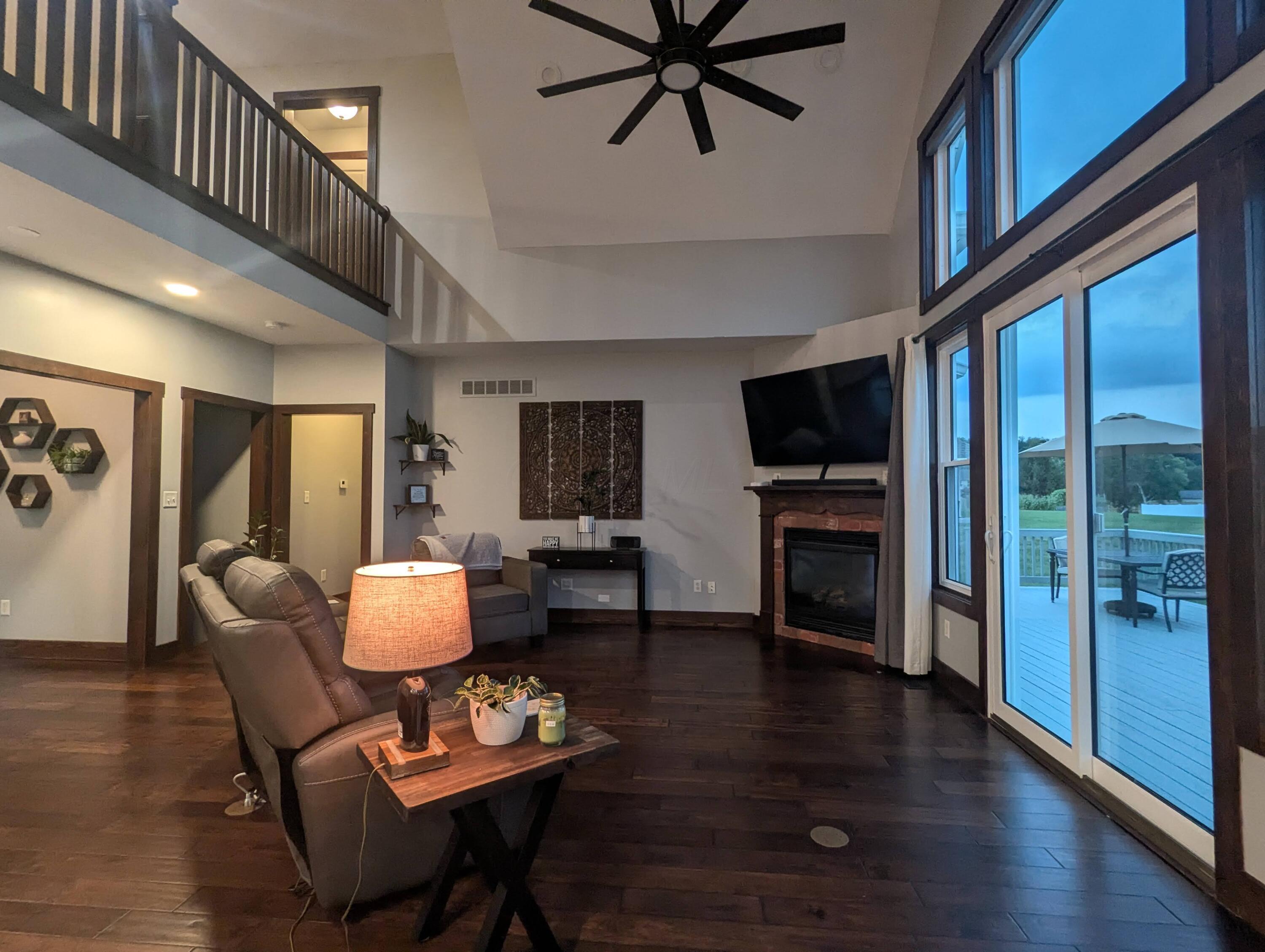 3223 Windy Ridge Drive Property Photo 11