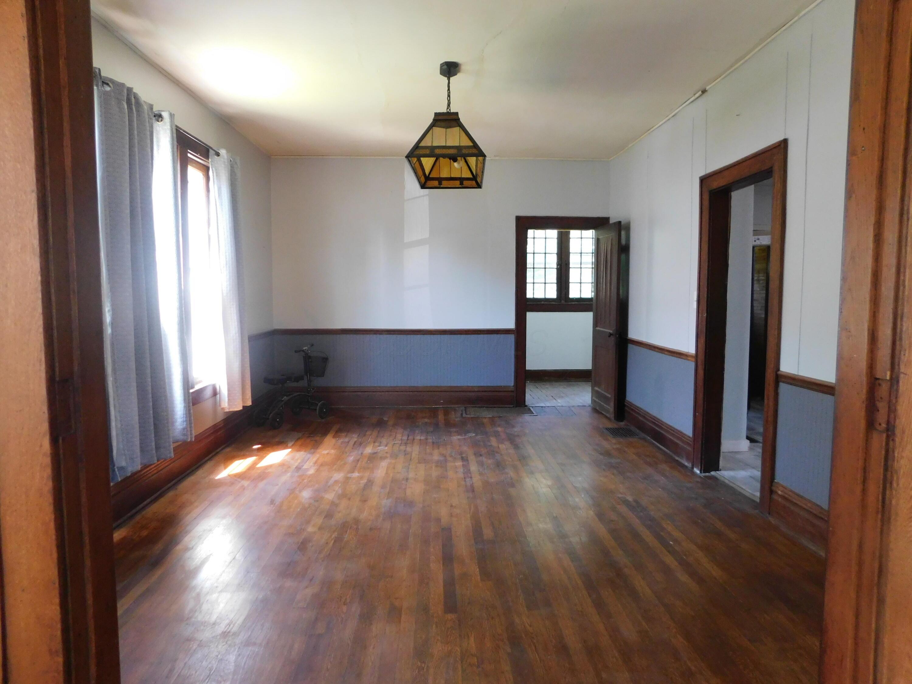 397 Warner Avenue Property Photo 8
