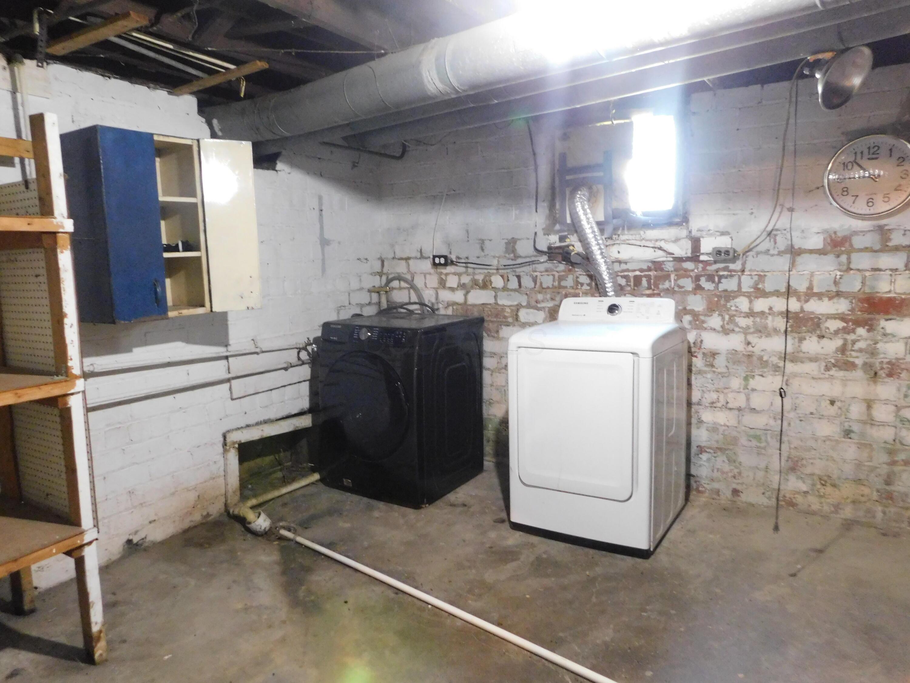 397 Warner Avenue Property Photo 24
