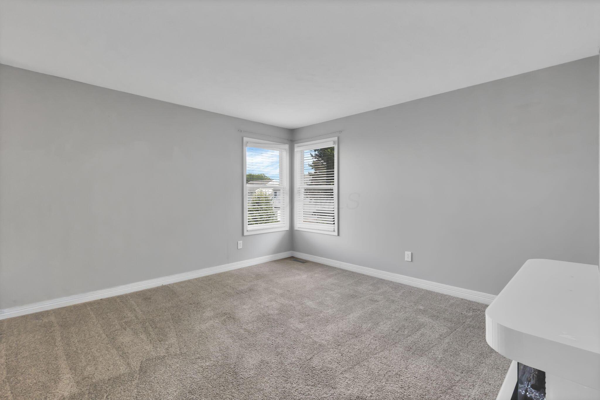 6962 Onyxbluff Lane Property Photo 21