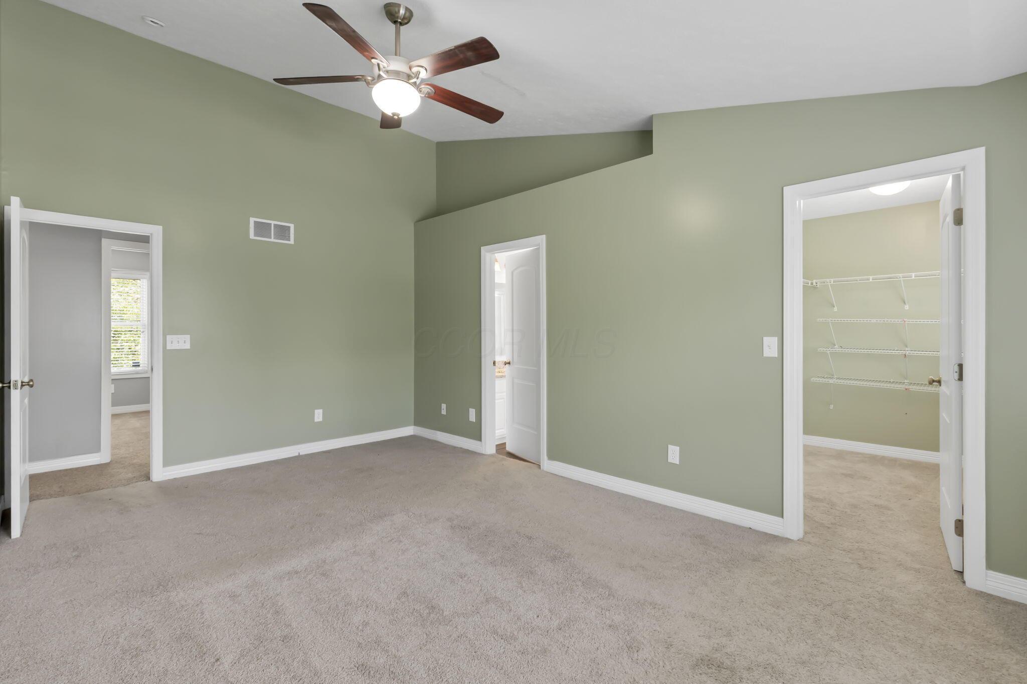 6962 Onyxbluff Lane Property Photo 28
