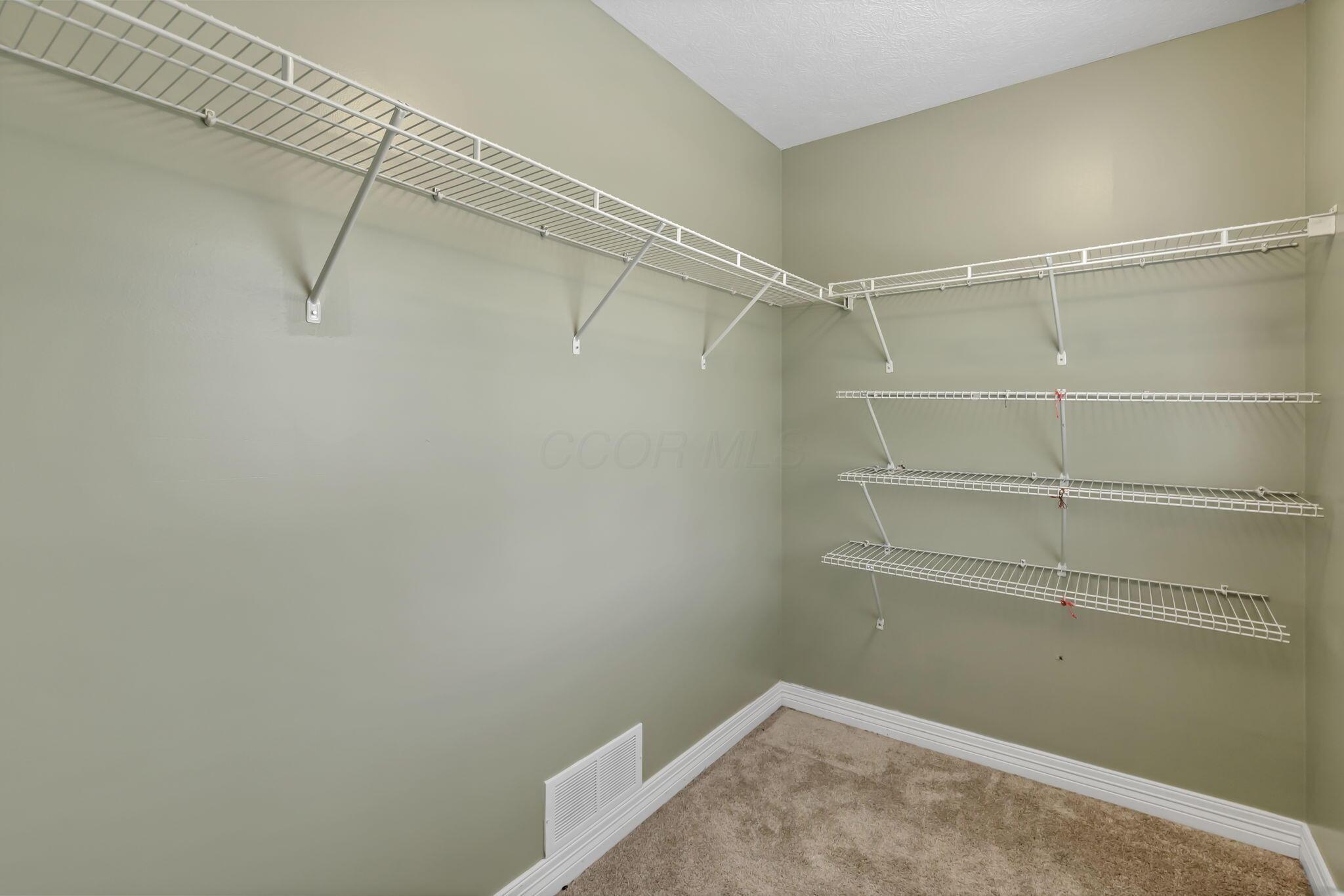 6962 Onyxbluff Lane Property Photo 29