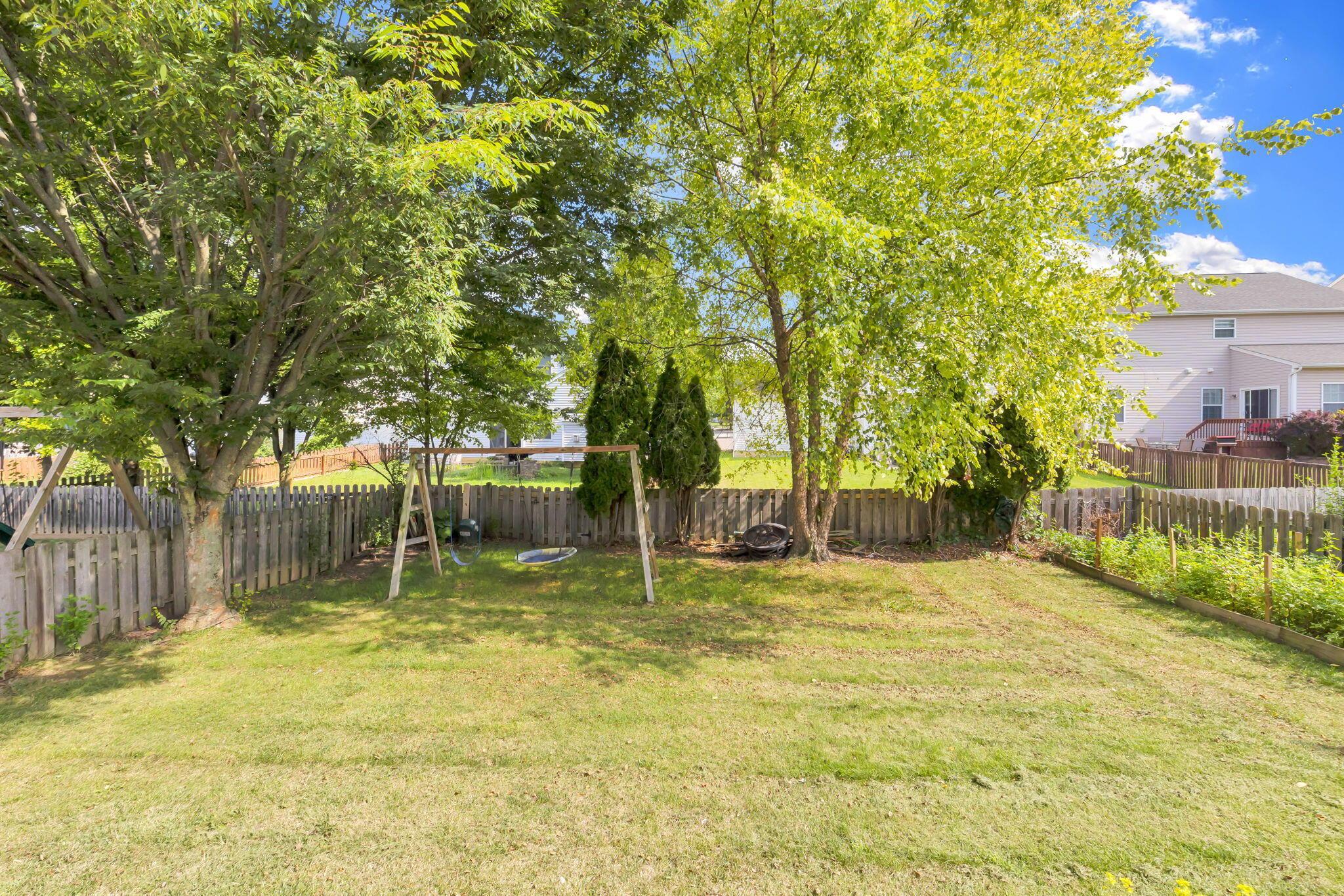 6962 Onyxbluff Lane Property Photo 51