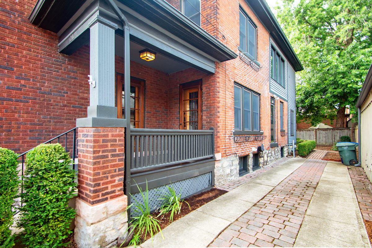 240 Jackson Street Property Photo 3
