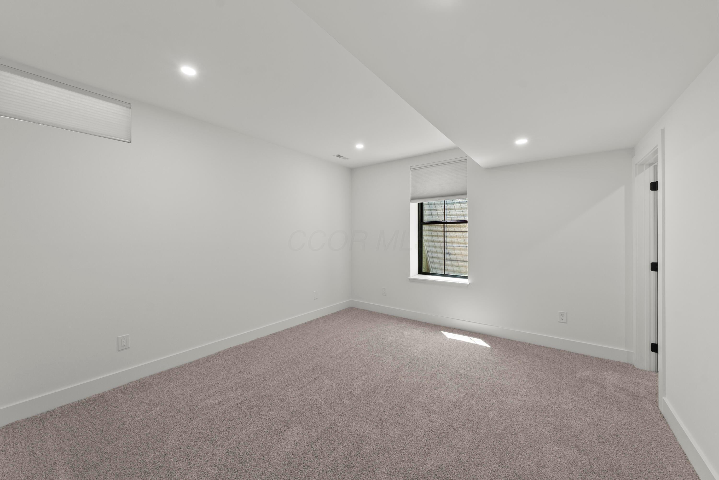 1379 Fair Avenue Property Photo 40