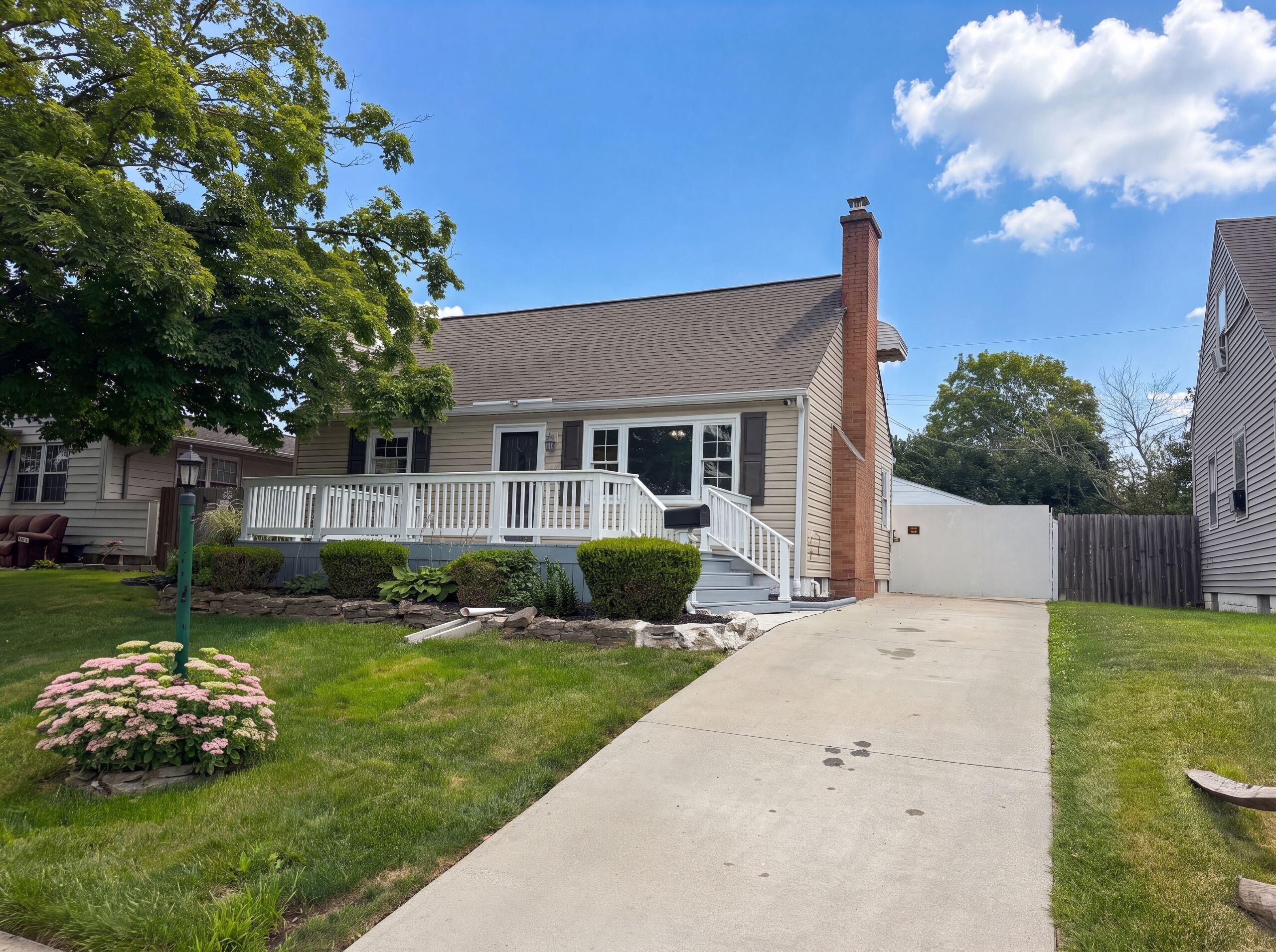 651 Raleigh Drive Property Photo 1