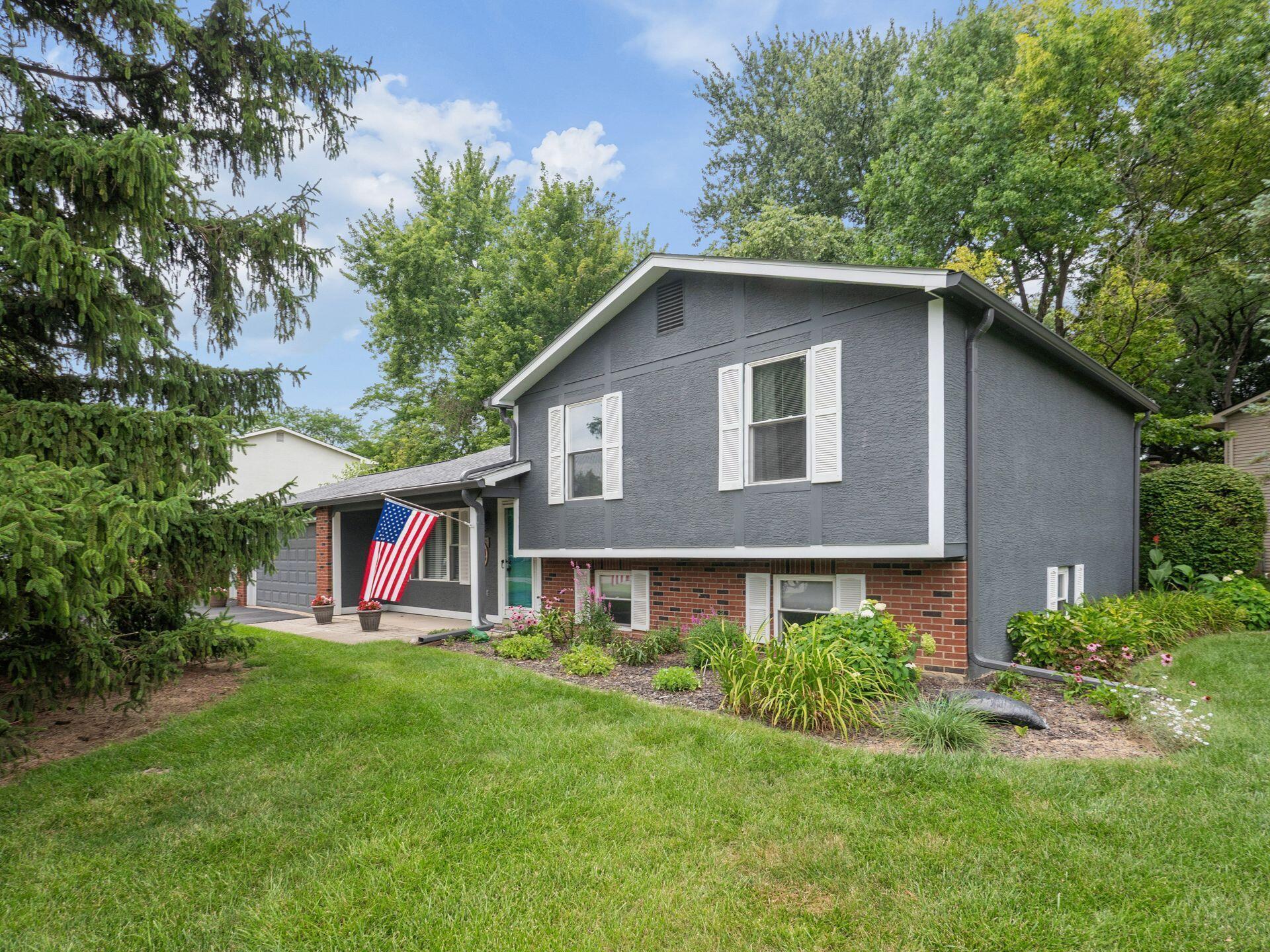 6777 Merwin Road E Property Photo 1